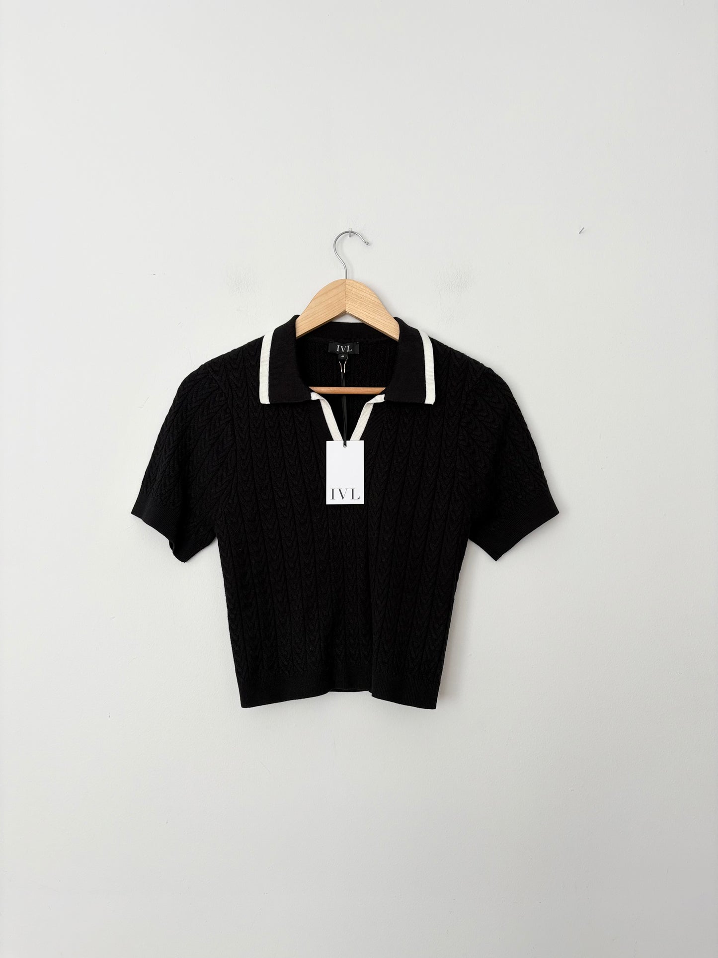IVL Collective cable knit cropped polo Medium