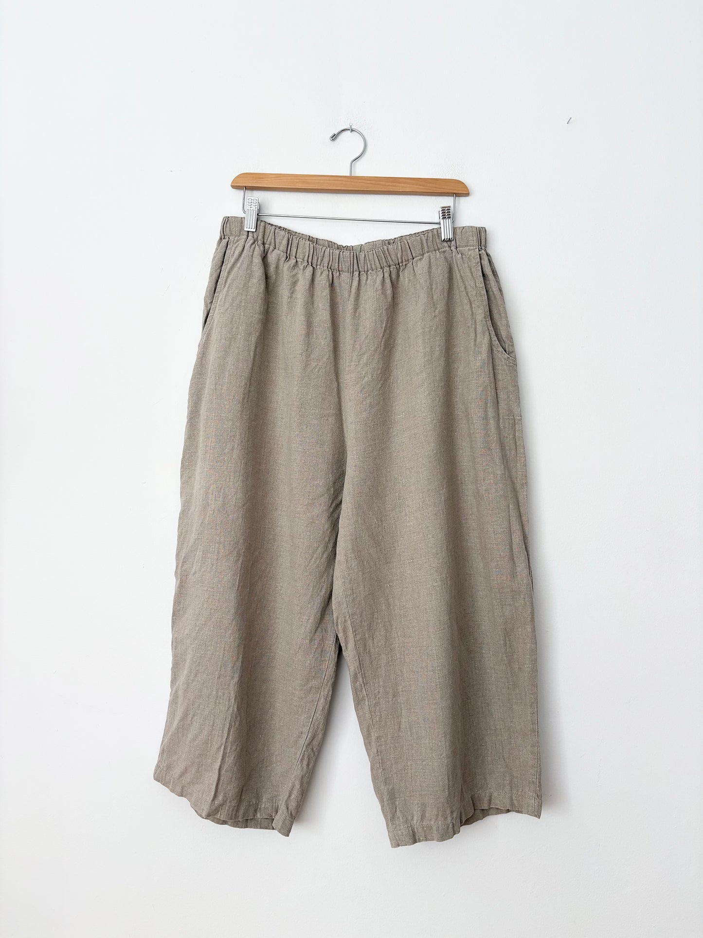 Pantalon court en lin FLAX, taille L