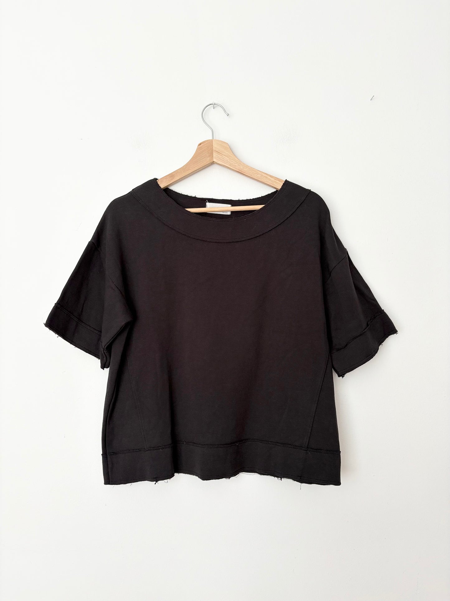 LIME boatneck T shirt S/M