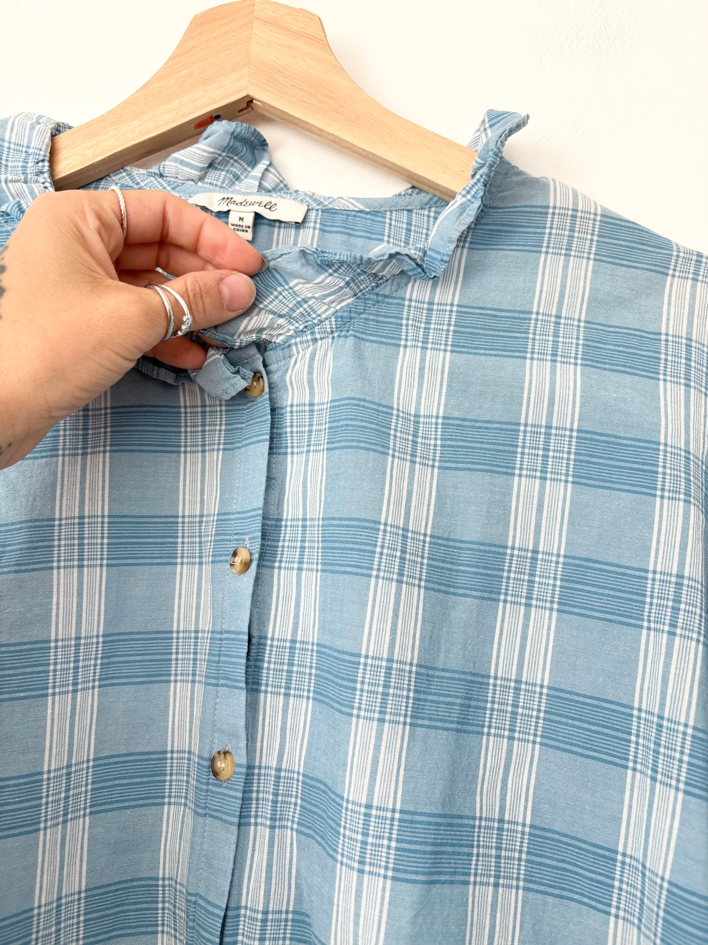 Madewell ruffle neck plaid blouse Medium