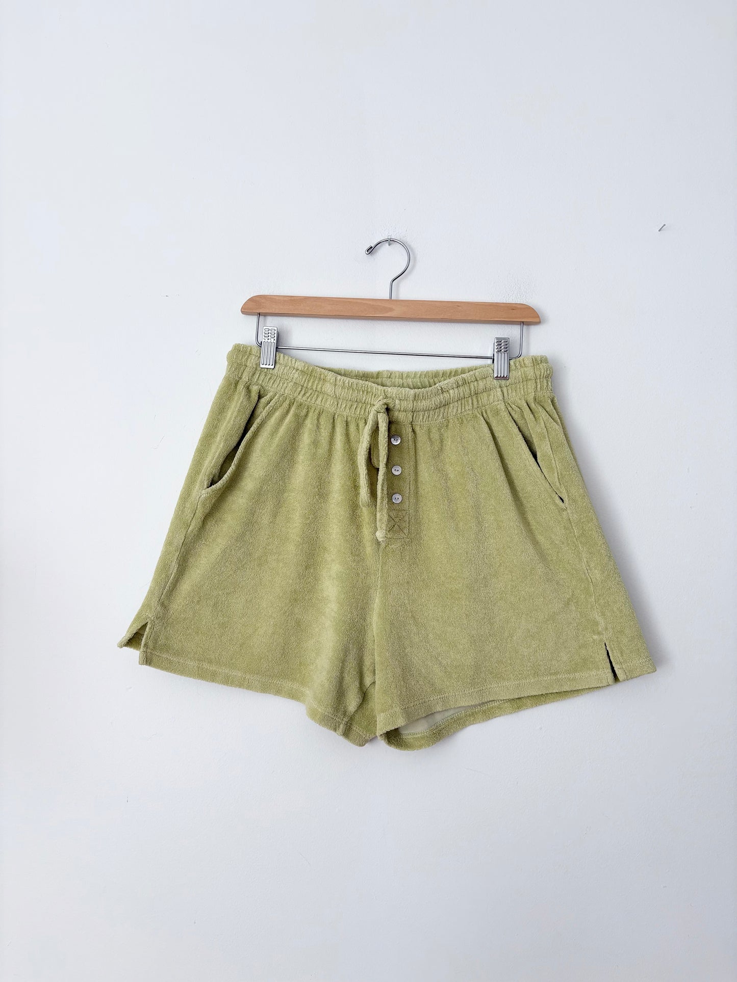 Donni terrycoth henley shorts Large