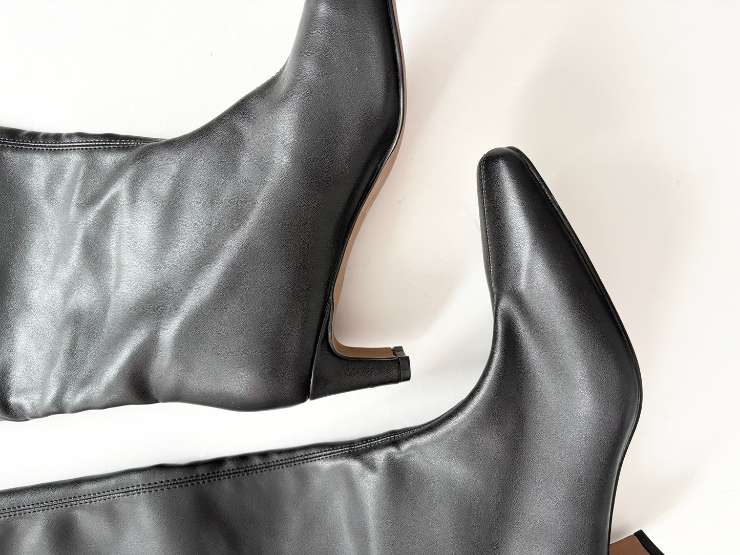 Splendid black vegan leather boots US6