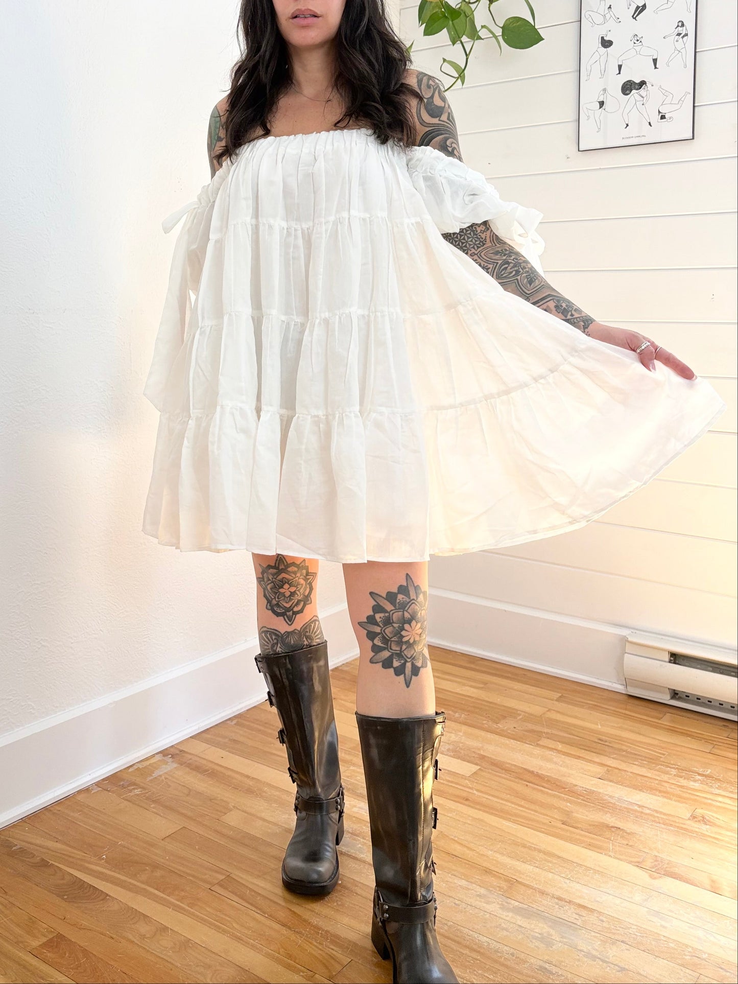 Robe babydoll Asos épaules dénudées Taille M