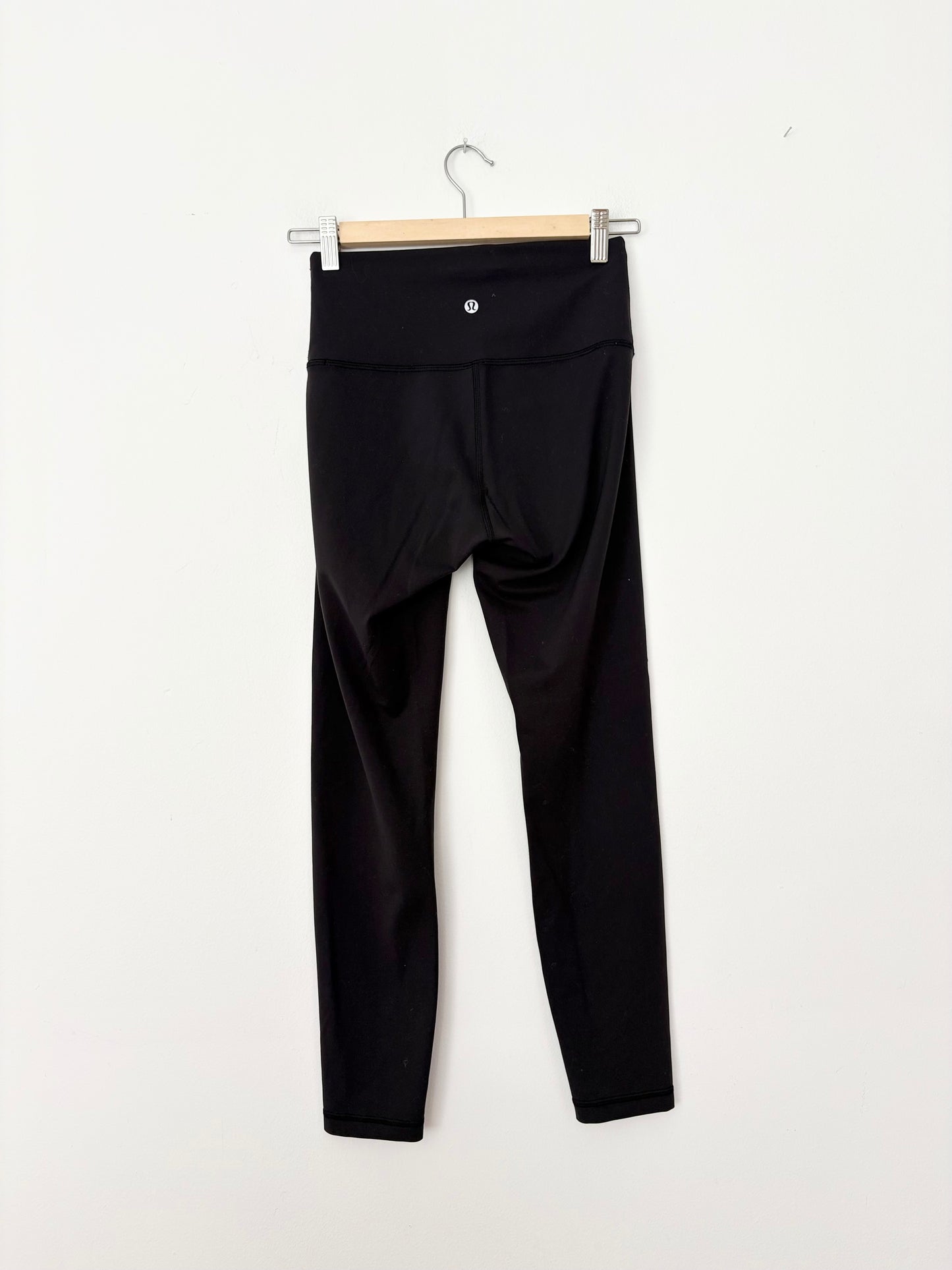 Lululemon wundertrain leggings size 6
