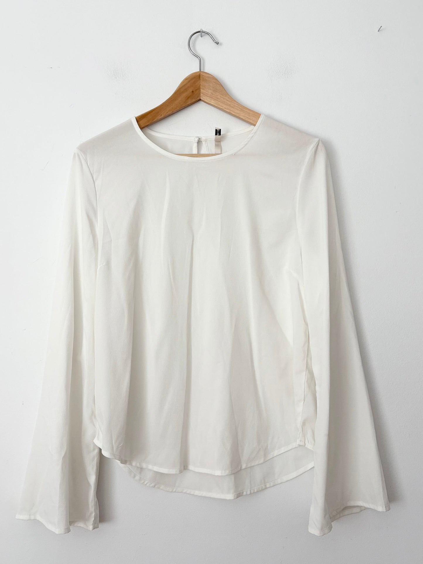 Amuse society Bellini semi sheer top Medium