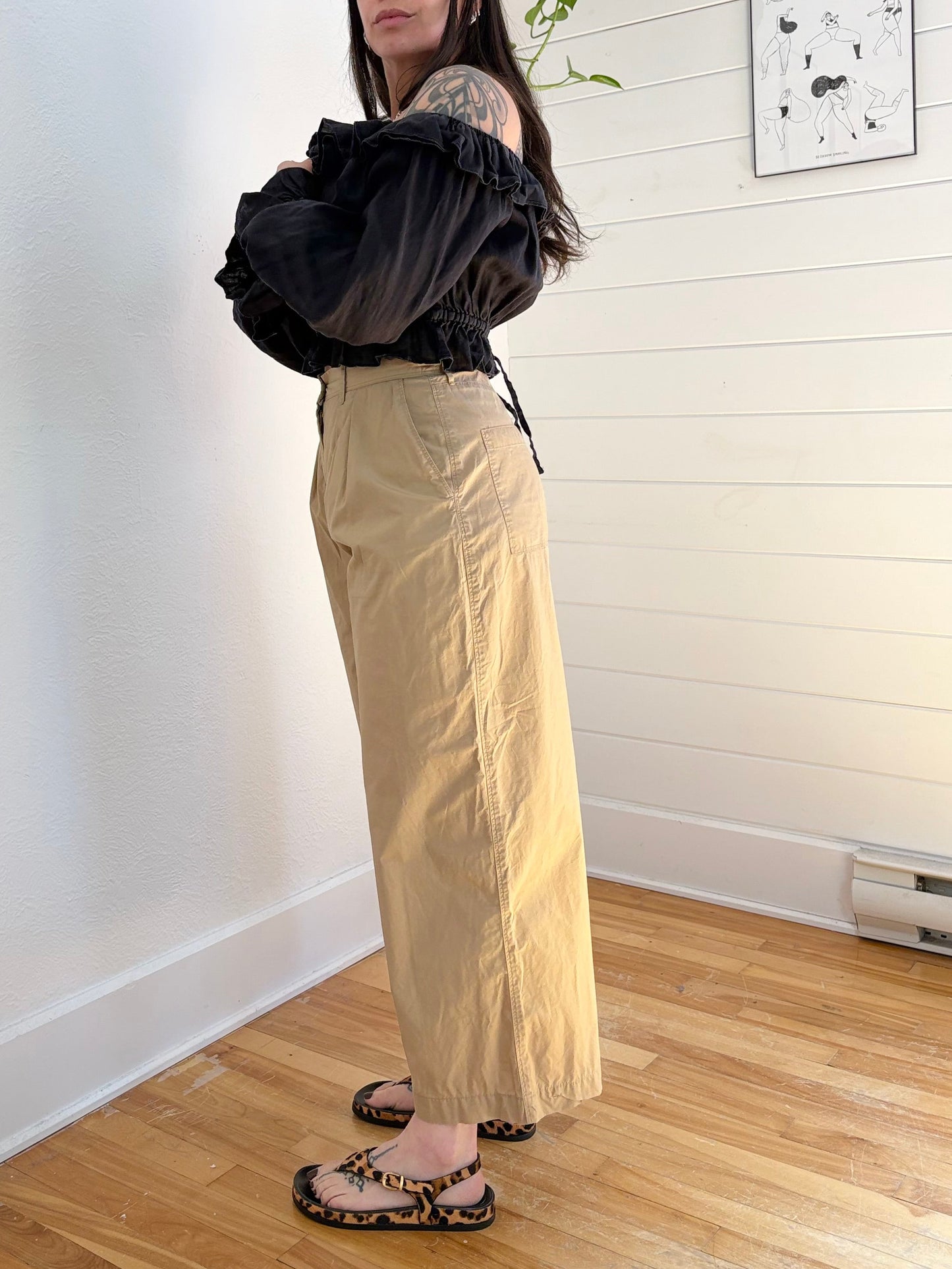 DISSH Mia linen off shoulder top M/L