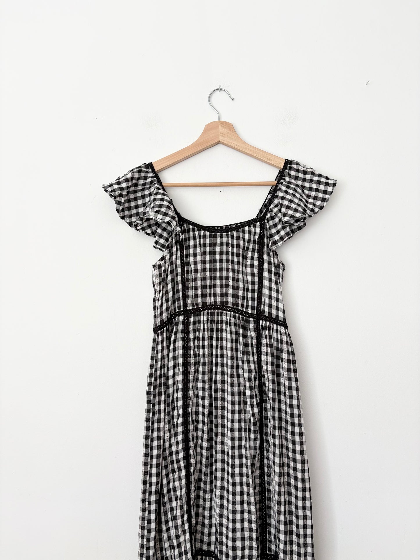 Max Studio flutter sleeve smocked gingham dress Small