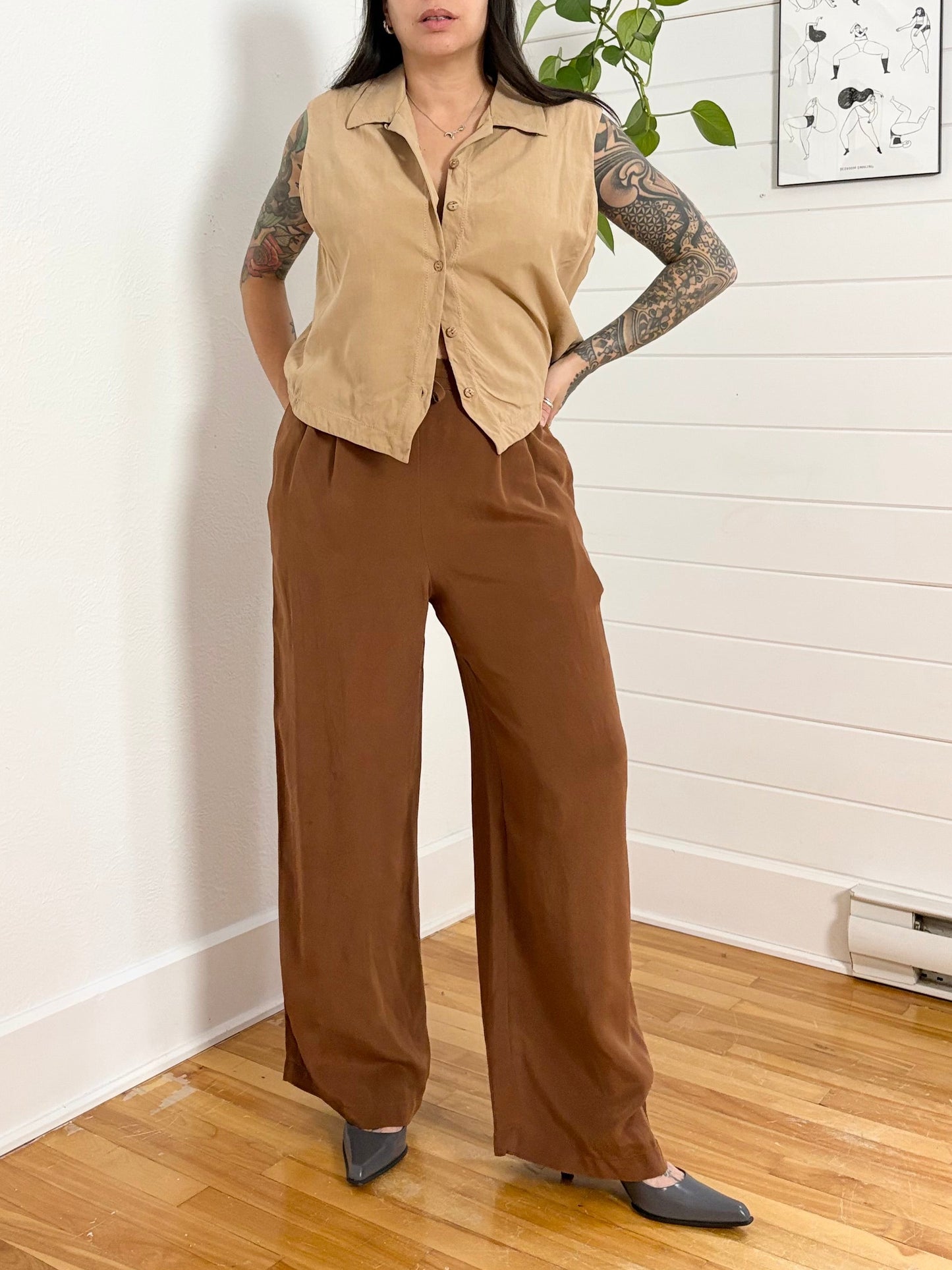 Vintage silk button vest M-XL