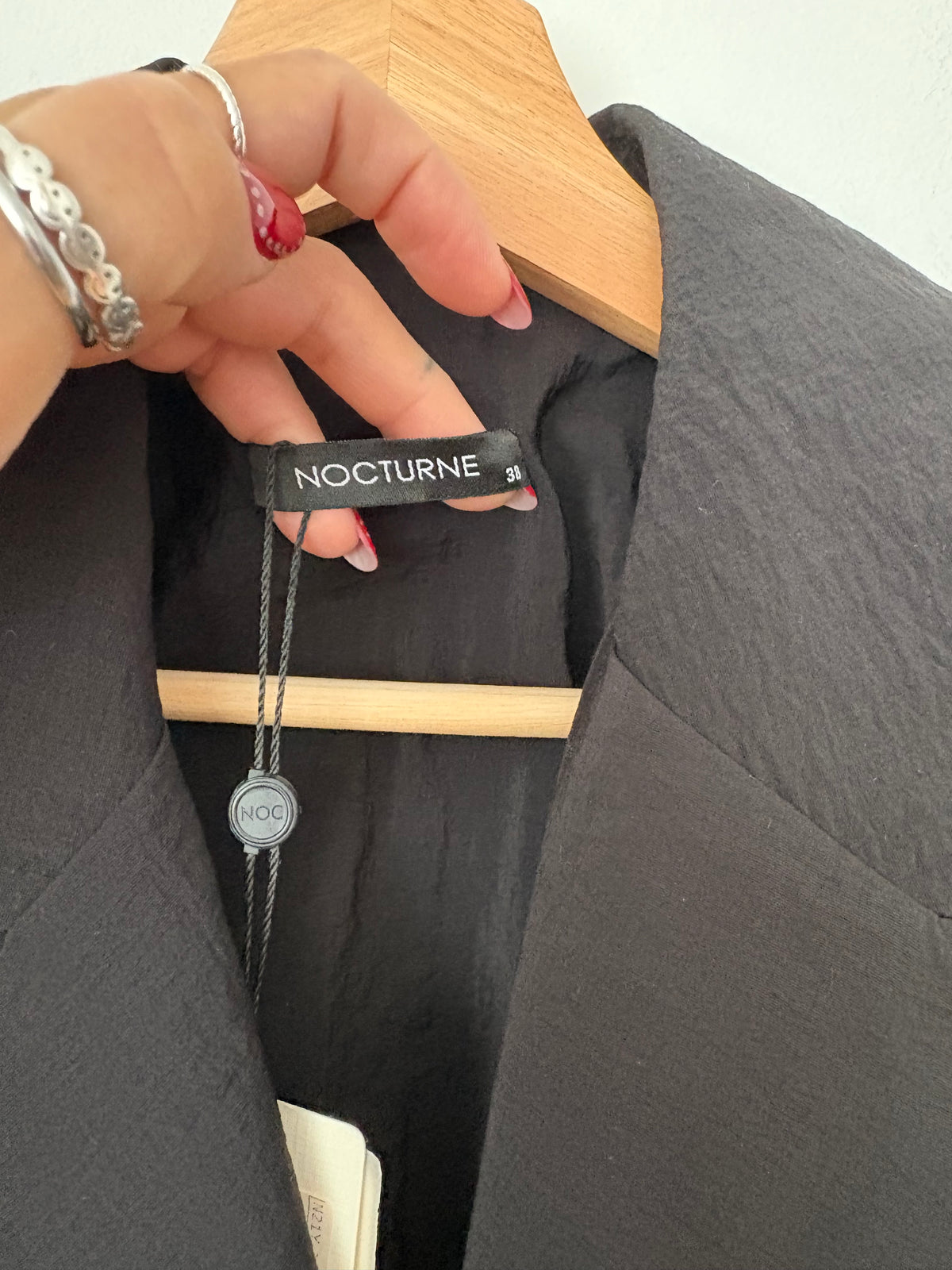 Robe courte Nocturne à fermeture éclair sur le devant, taille M