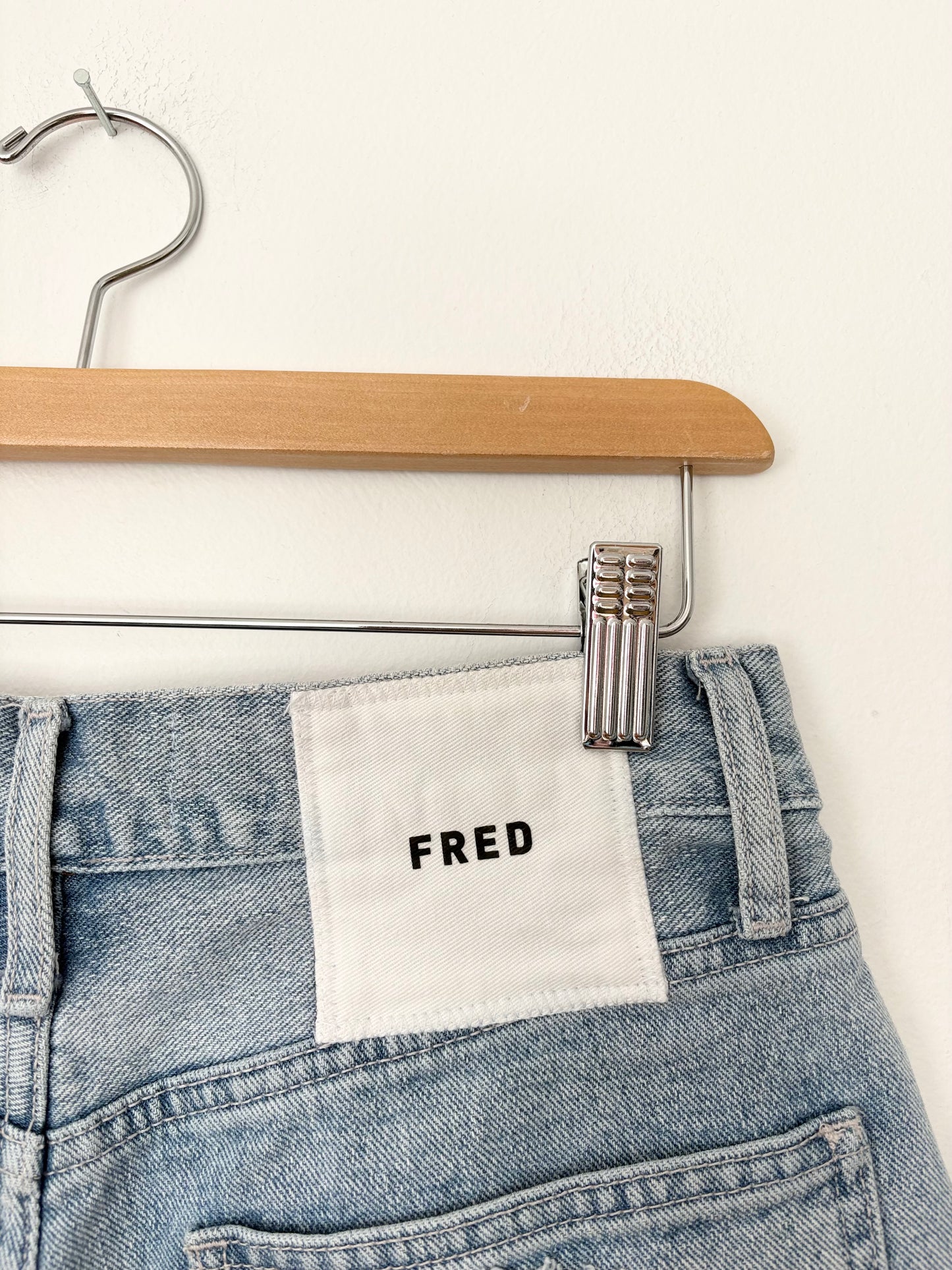 Les Basic Fred distressed shorts W26