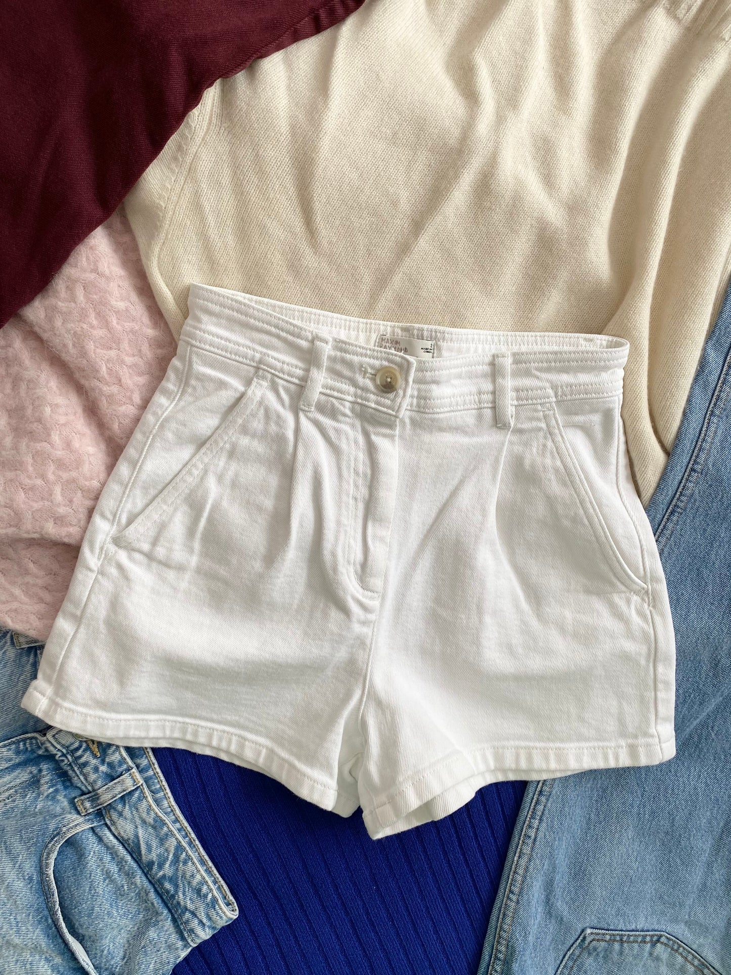 Short en jean blanc Wilfred W24