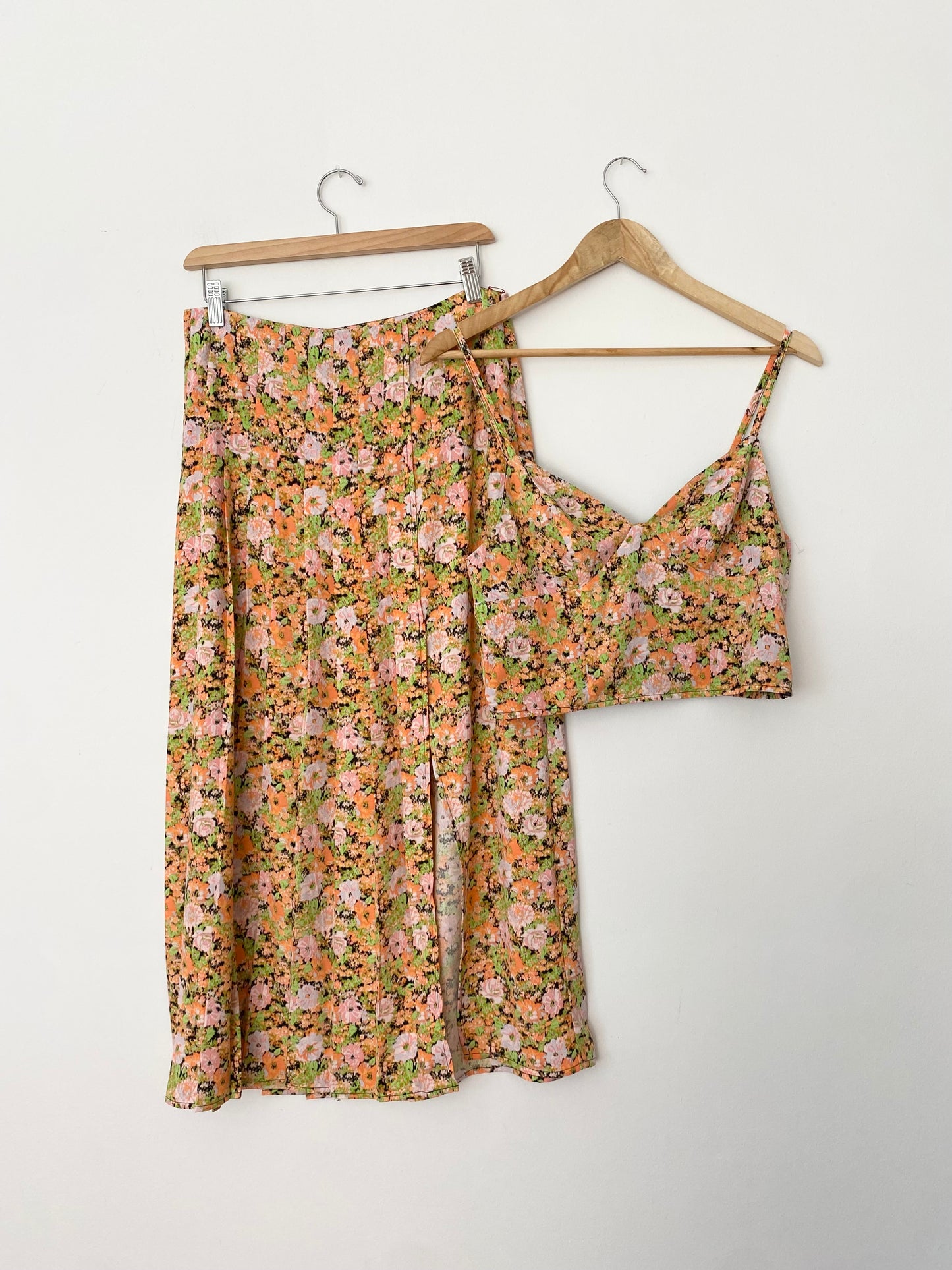 Open edit floral set Medium