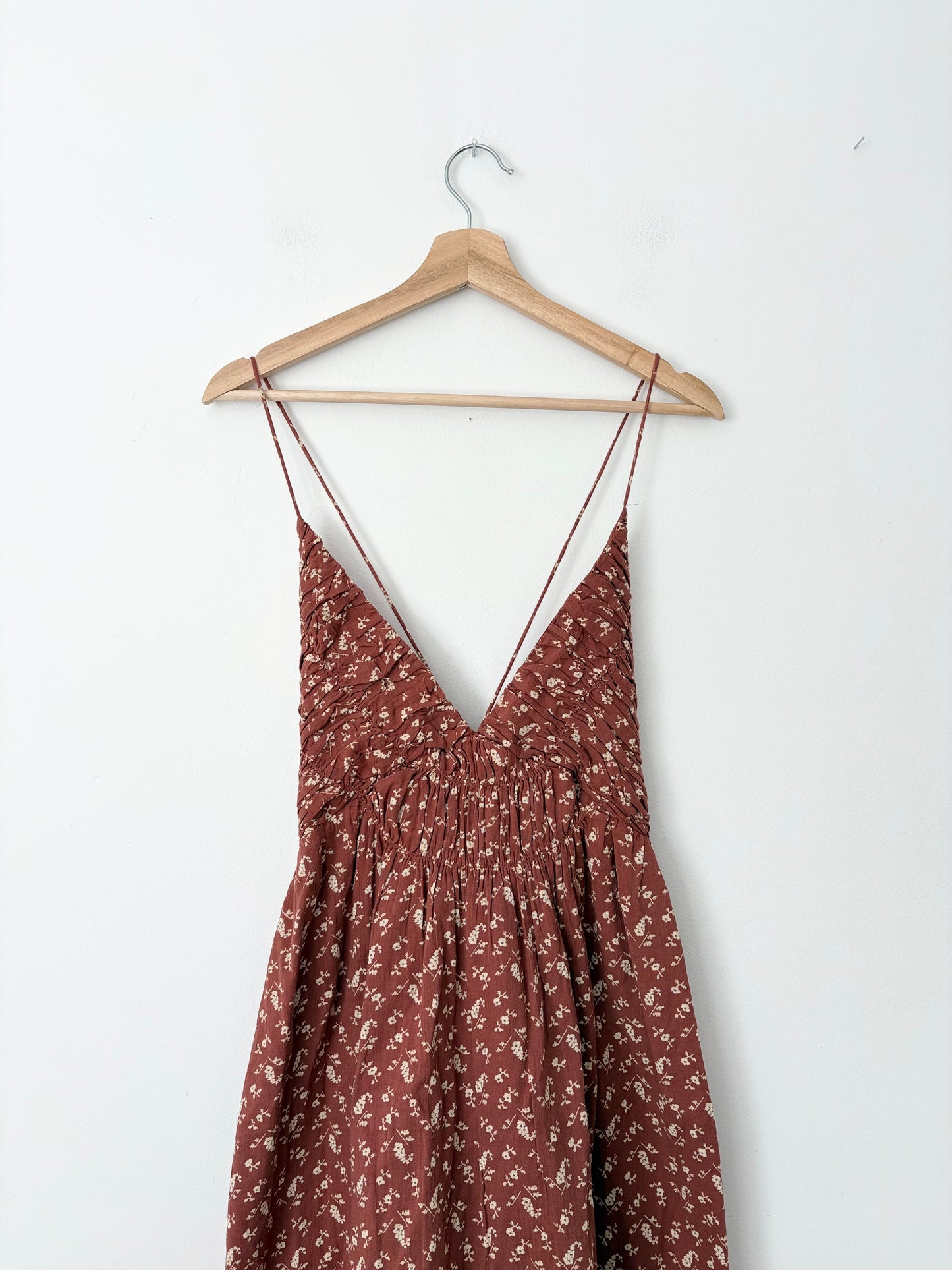 Treasure & Bond smocked floral midi dress Large