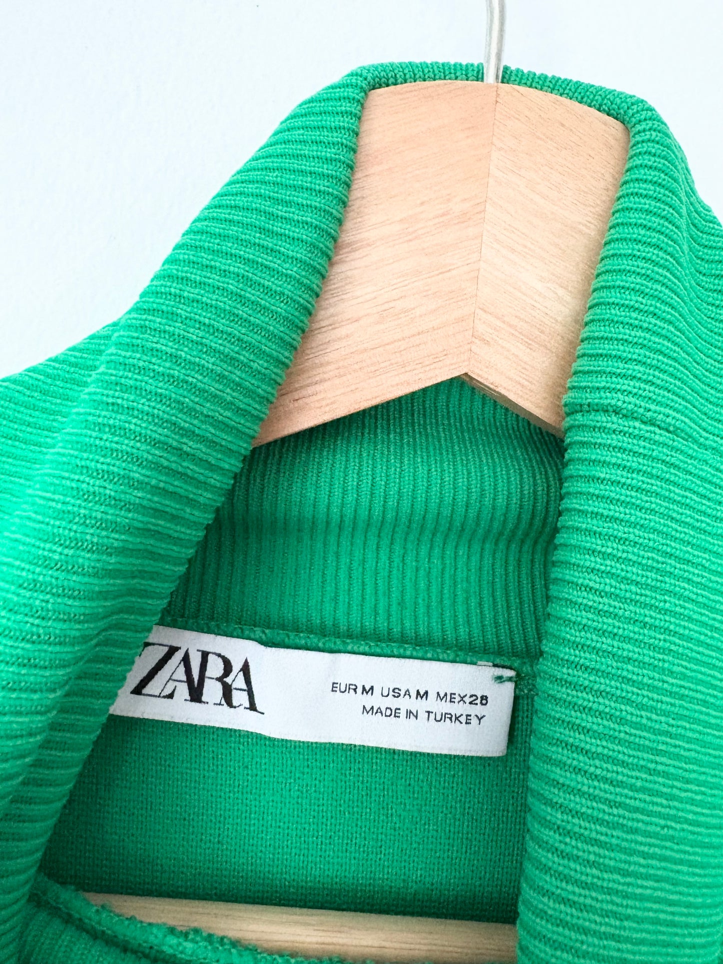 Zara oversized kelly green sweater M/L