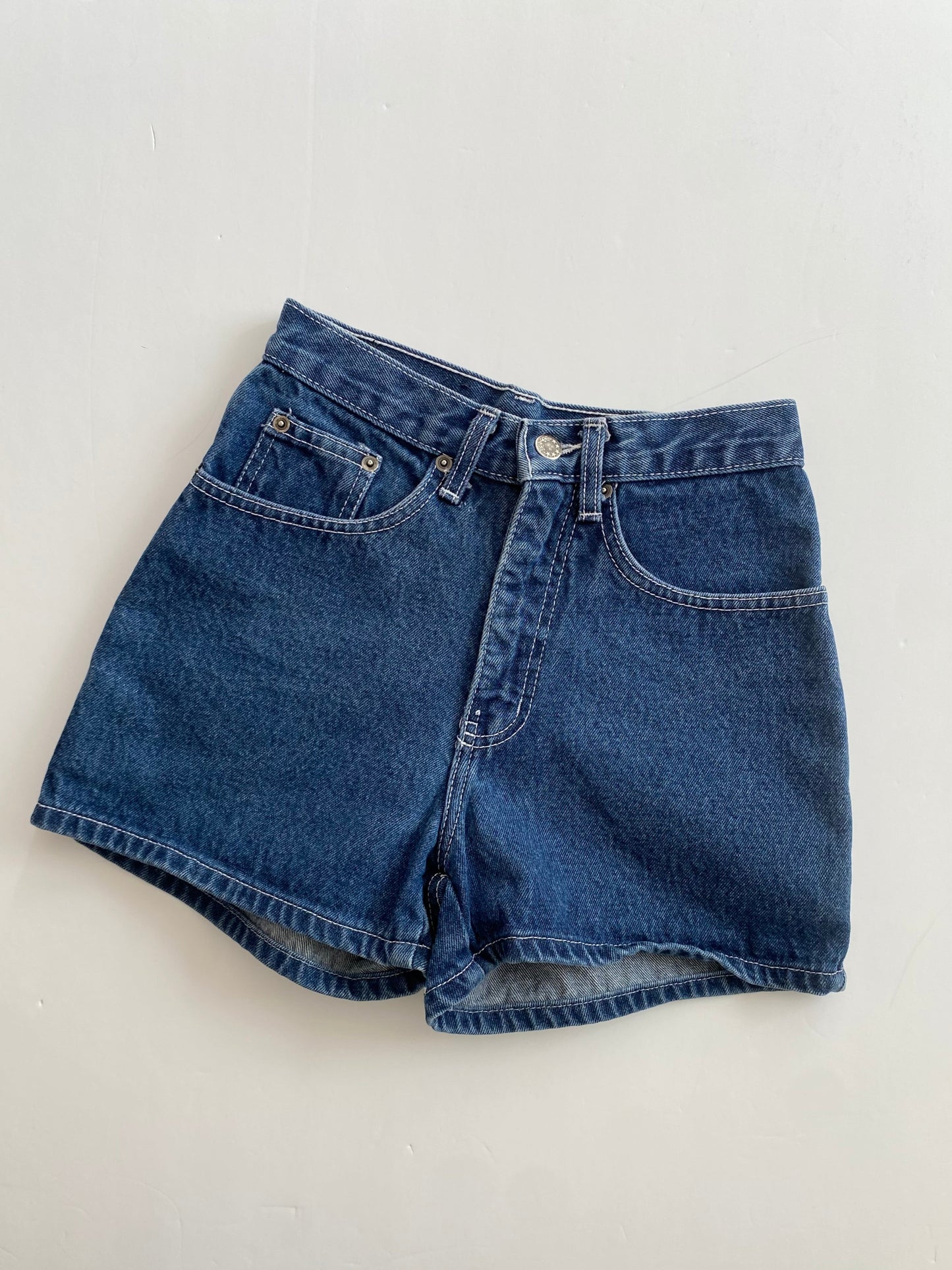Vintage high waist denim shorts W25