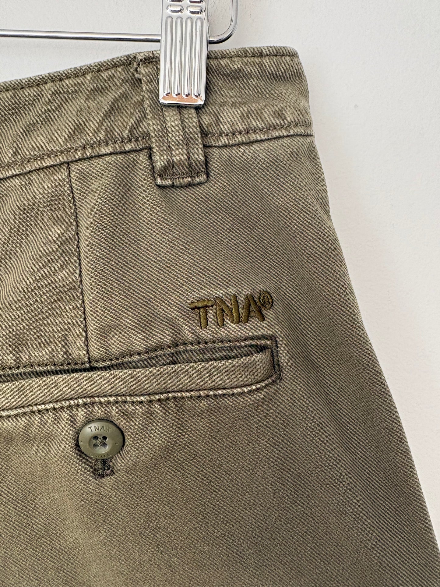 TNA troop cargo shorts W28