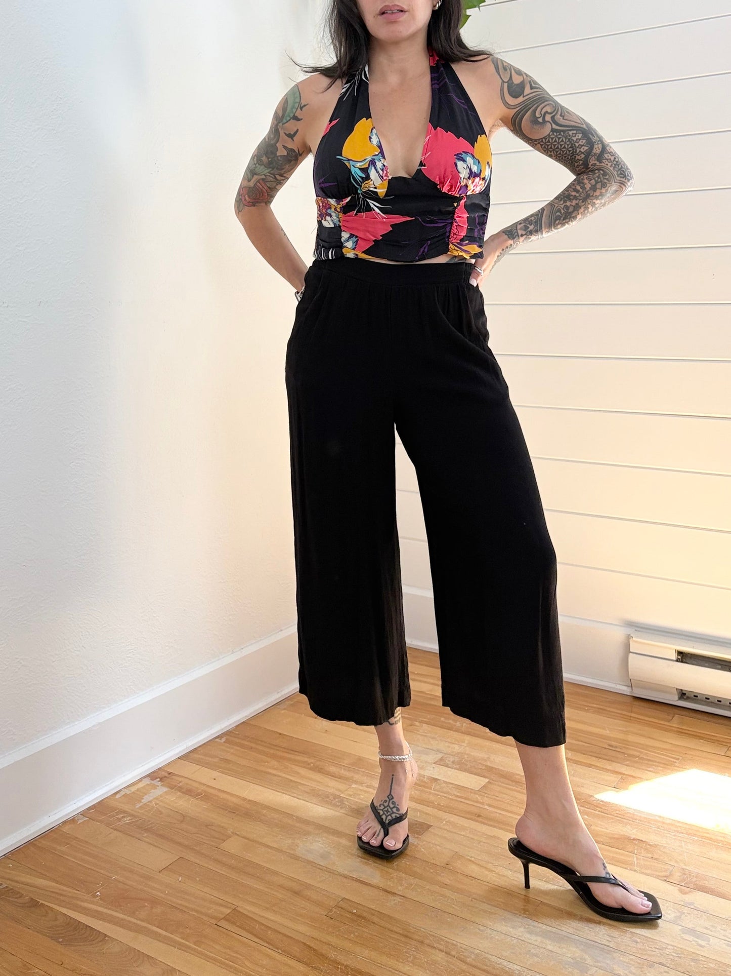 Sanctuary wide leg crepe crop trousers XS