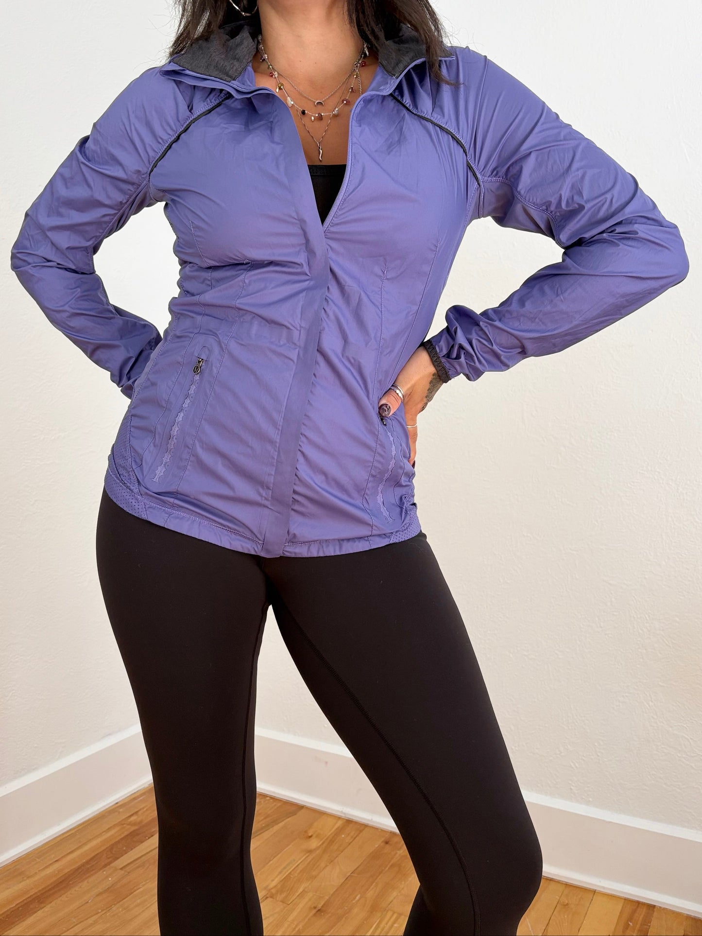 Lululemon run essential jacket size 6