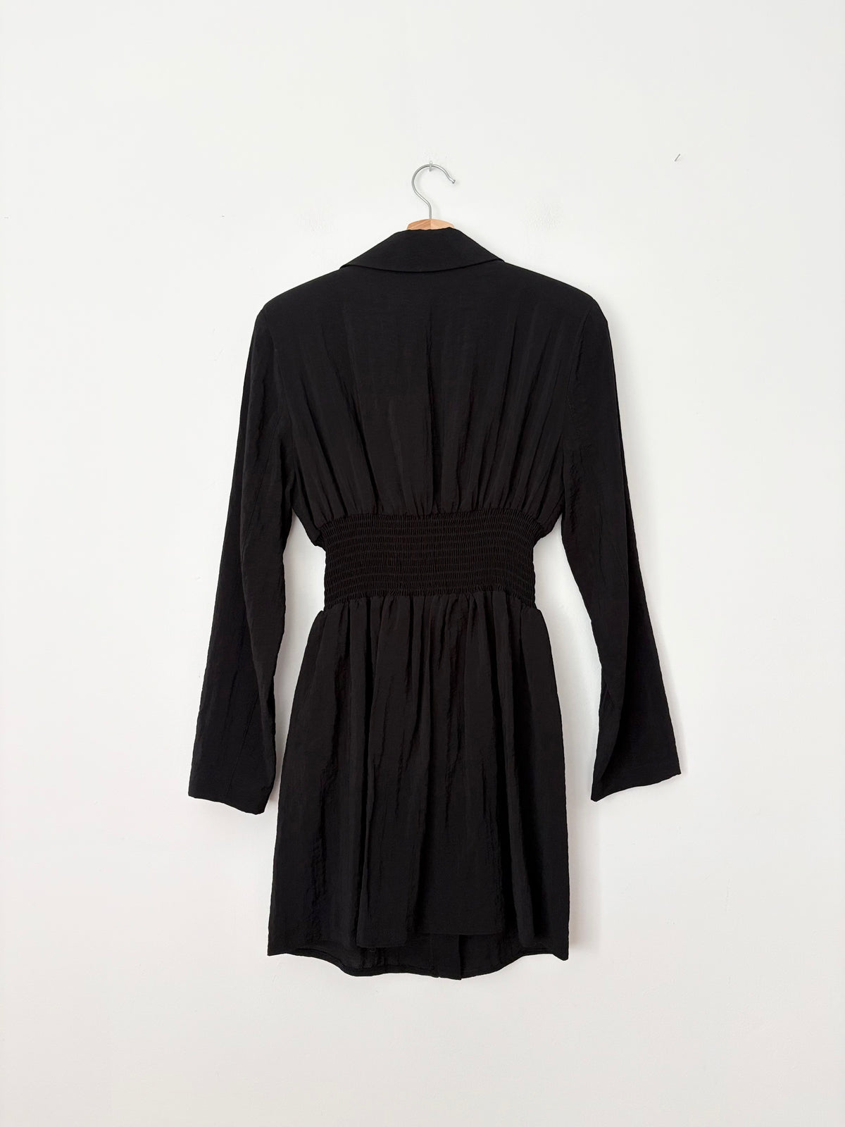 Robe courte Nocturne à fermeture éclair sur le devant, taille M