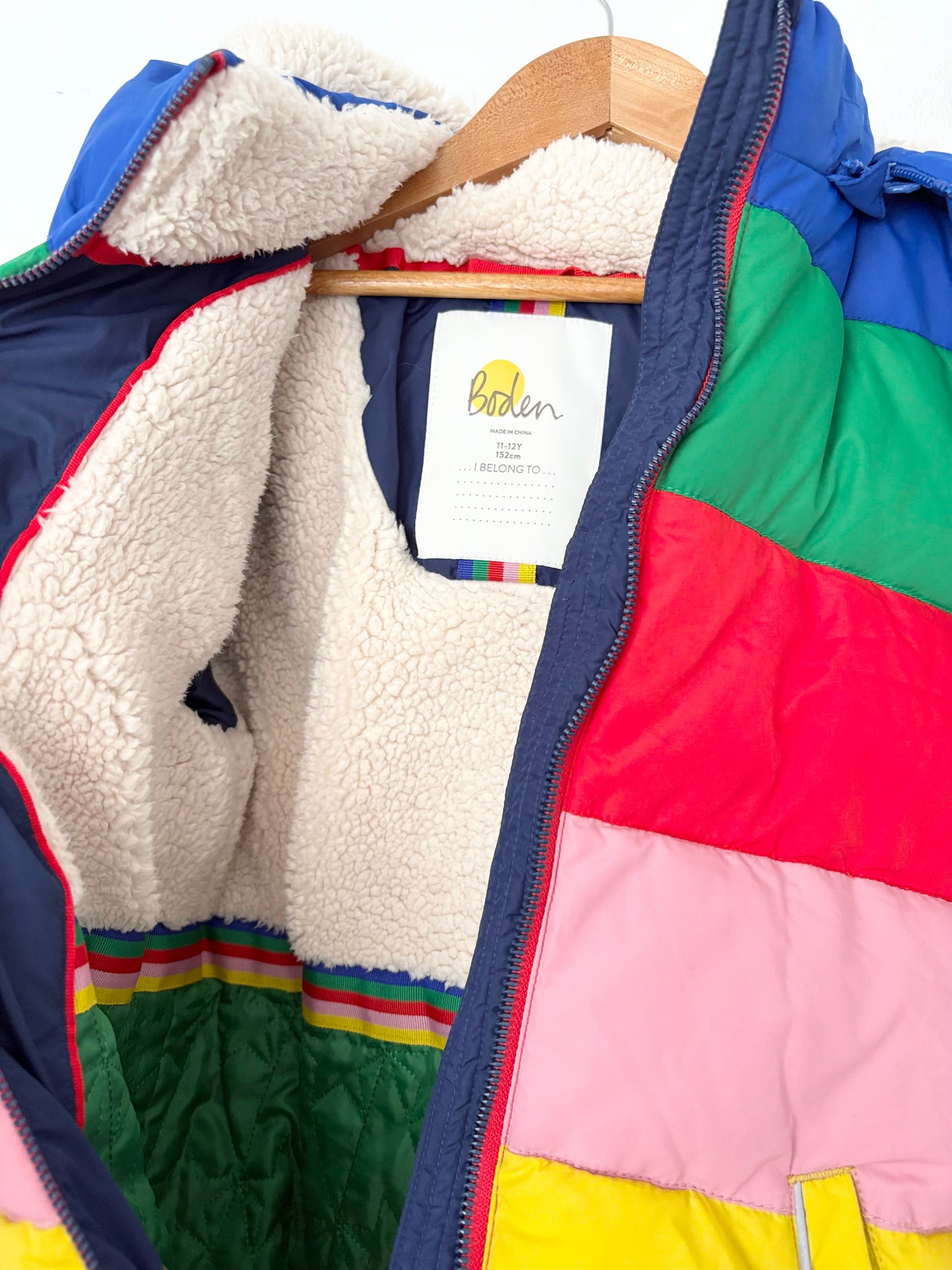 Mini boden sherpa lined rainbown puffer coat 11/12Y
