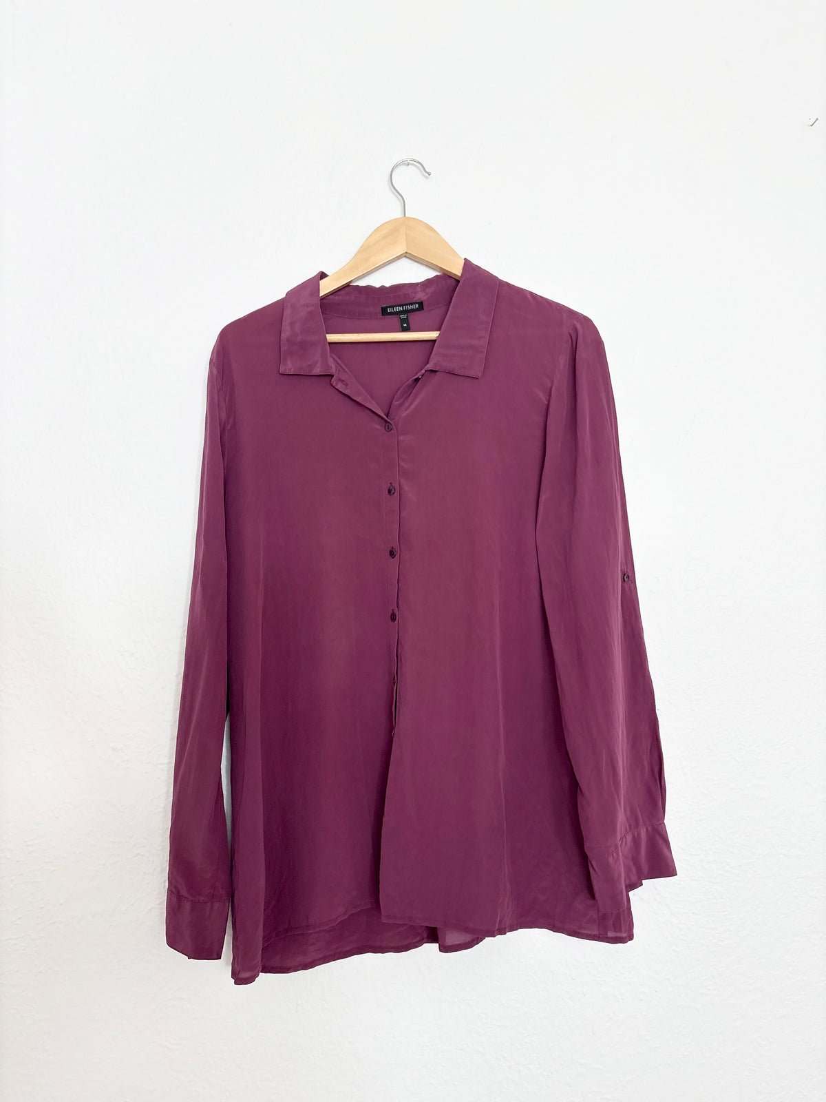 Eileen Fisher silk button up shirt Medium