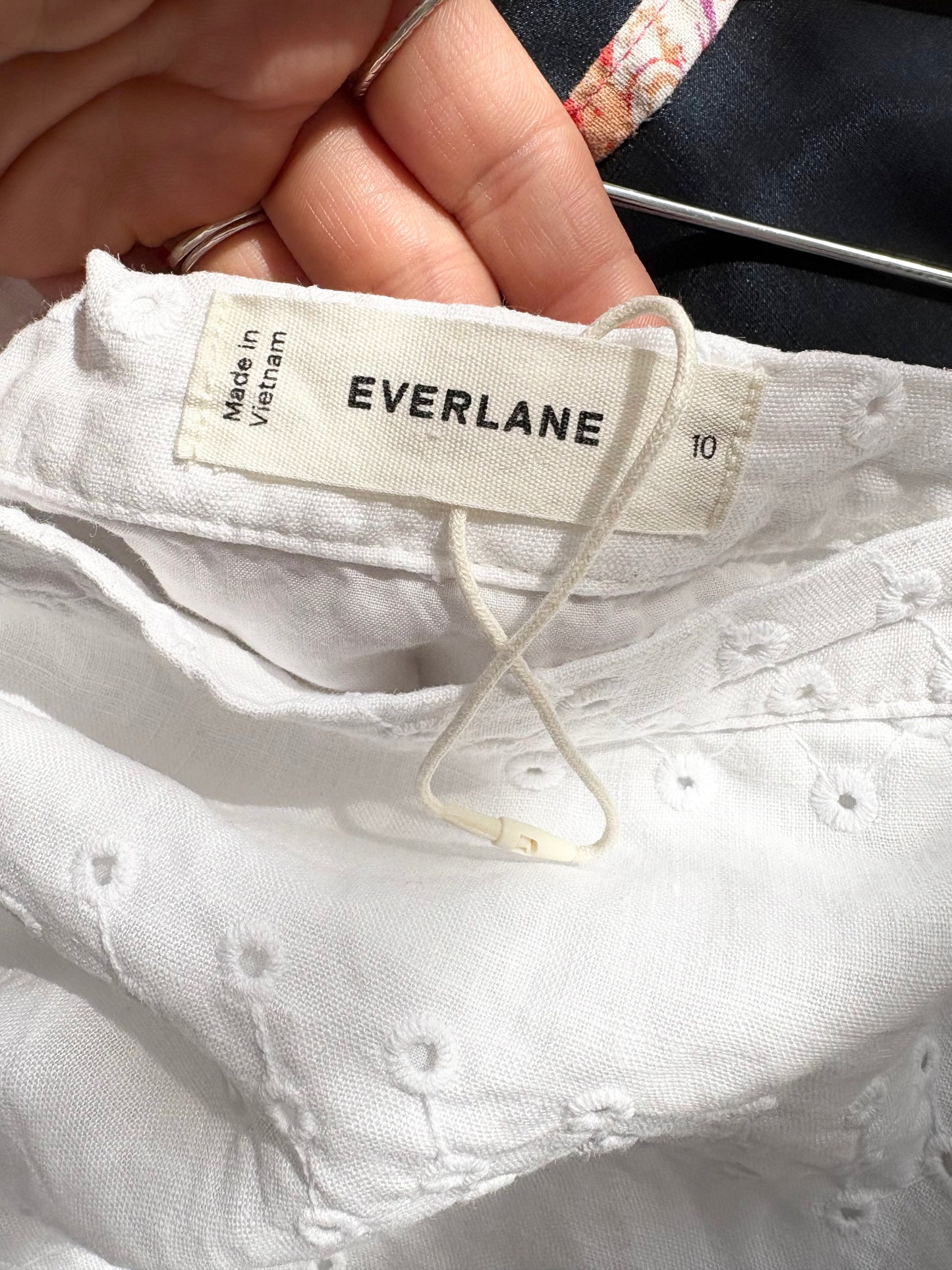 Everlane la jupe en lin à œillets Taille L