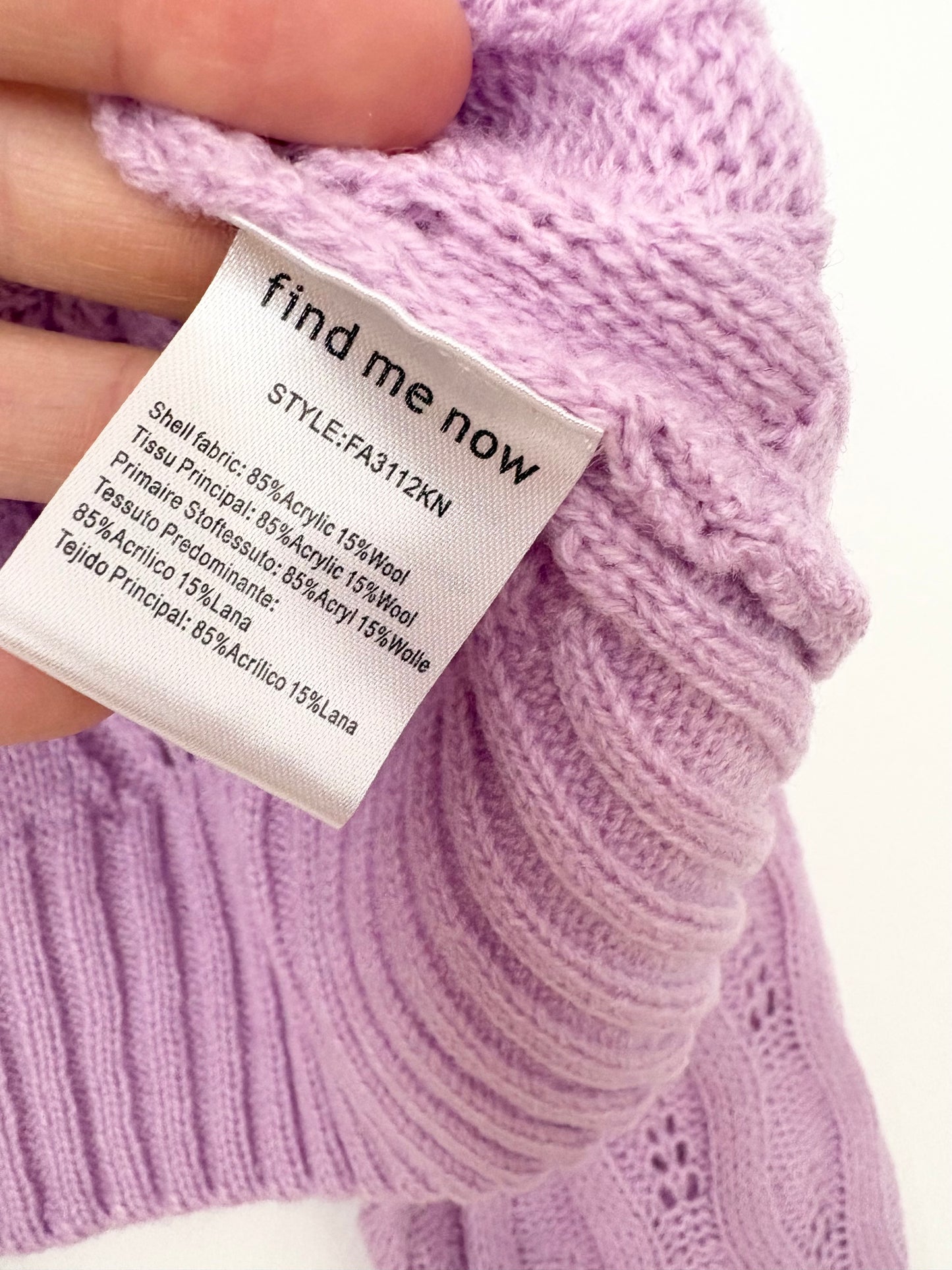 Find me now Cher knit top Small