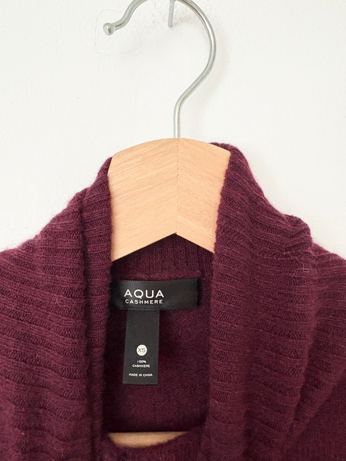 Pull col roulé en cachemire bleu turquoise XS