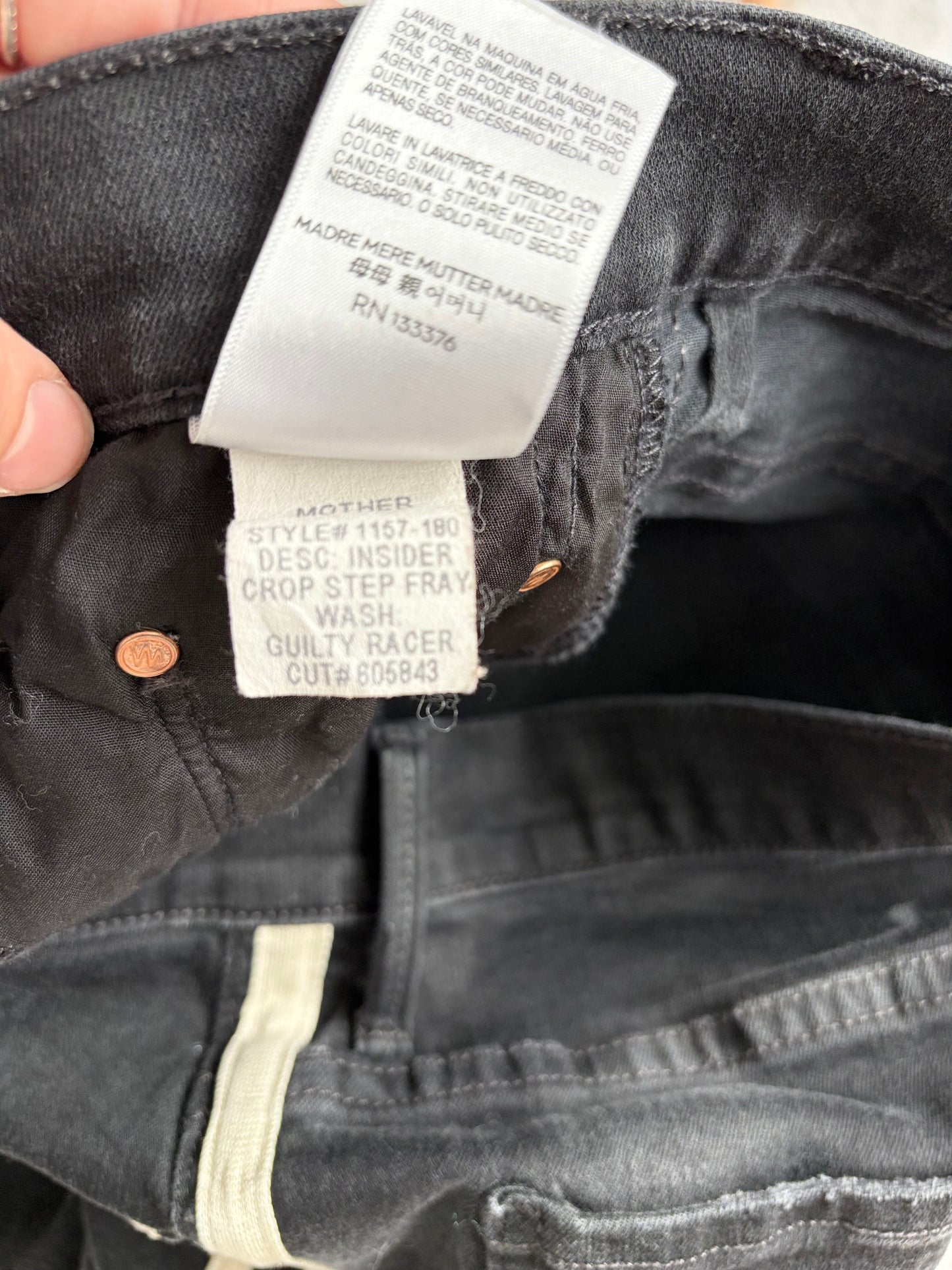 Mother insider crop step fray jeans W27