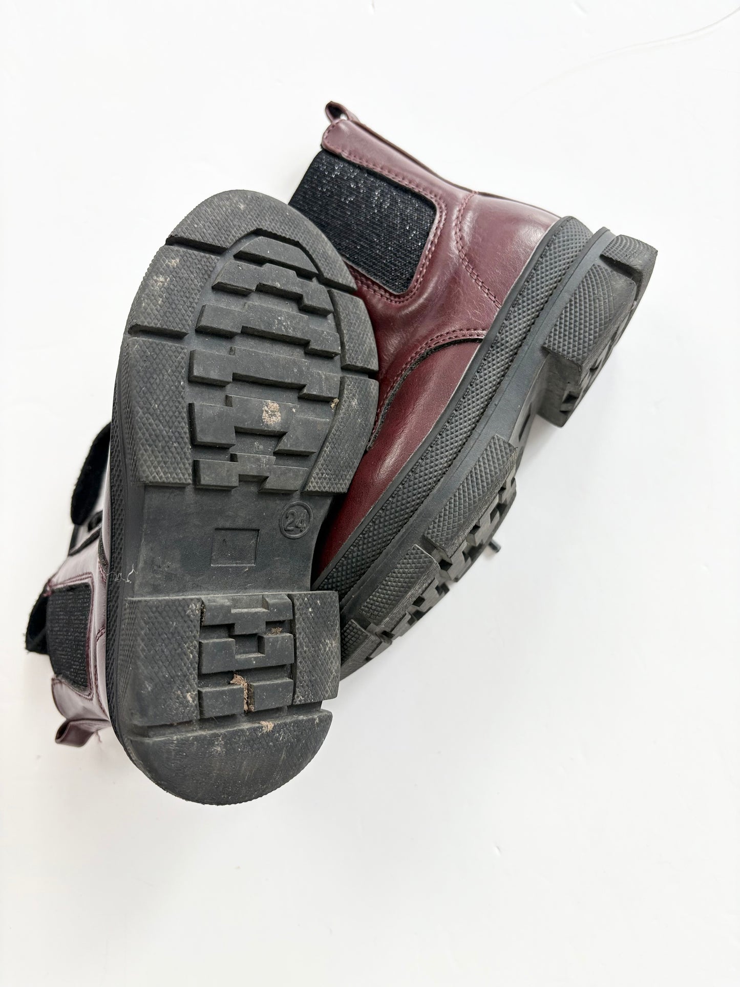 Kiabi burgundy boots EUR24/US8