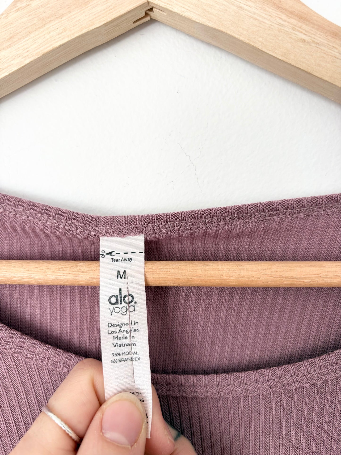 Alo Yoga gather long sleeve top Medium