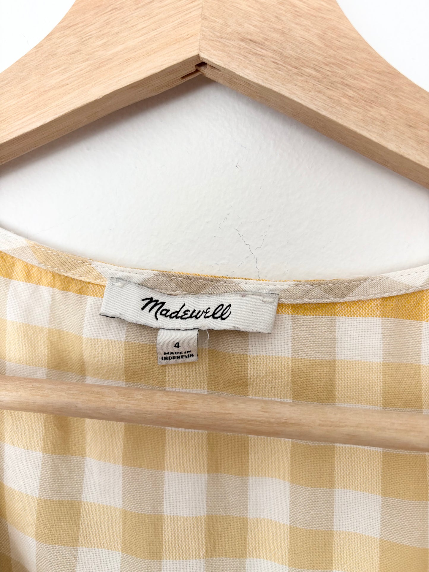 Madewell gingham ruffle sleeveless blouse Small