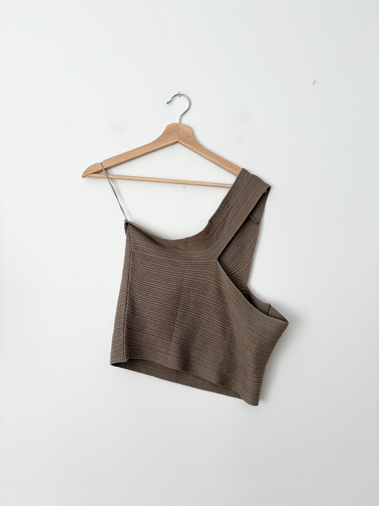 Silence + Noise Naomi one shoulder ribbed top L/XL