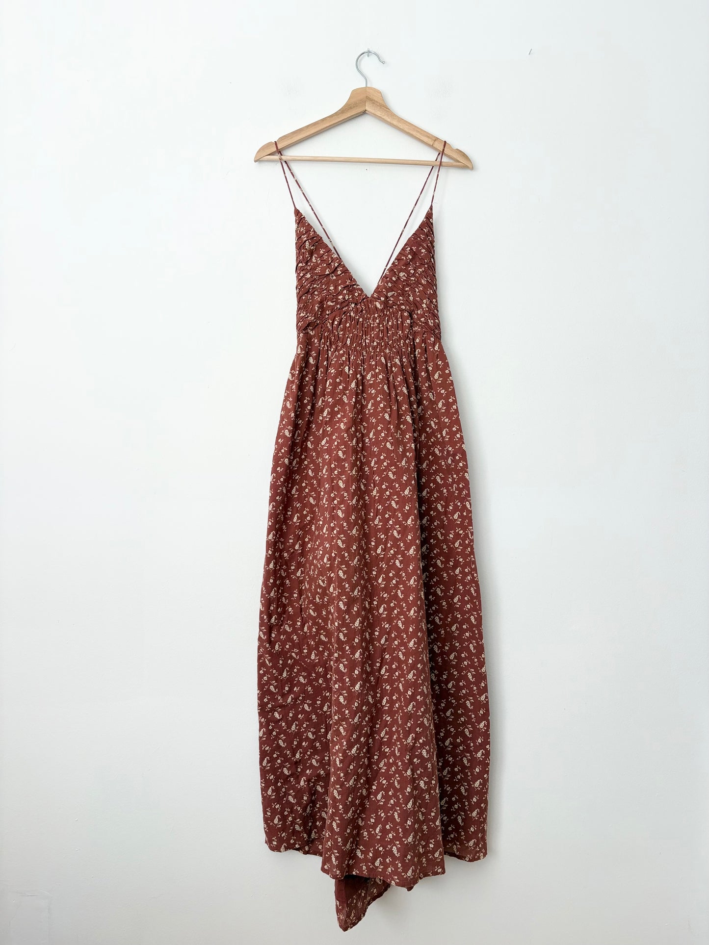 Treasure & Bond smocked floral midi dress Large