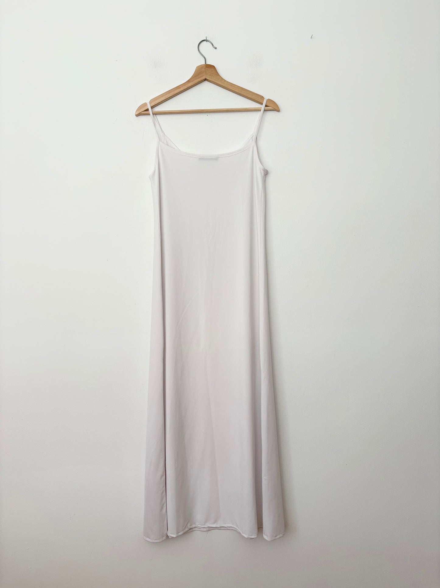 Robe midi nuisette blanche Nadya Toto