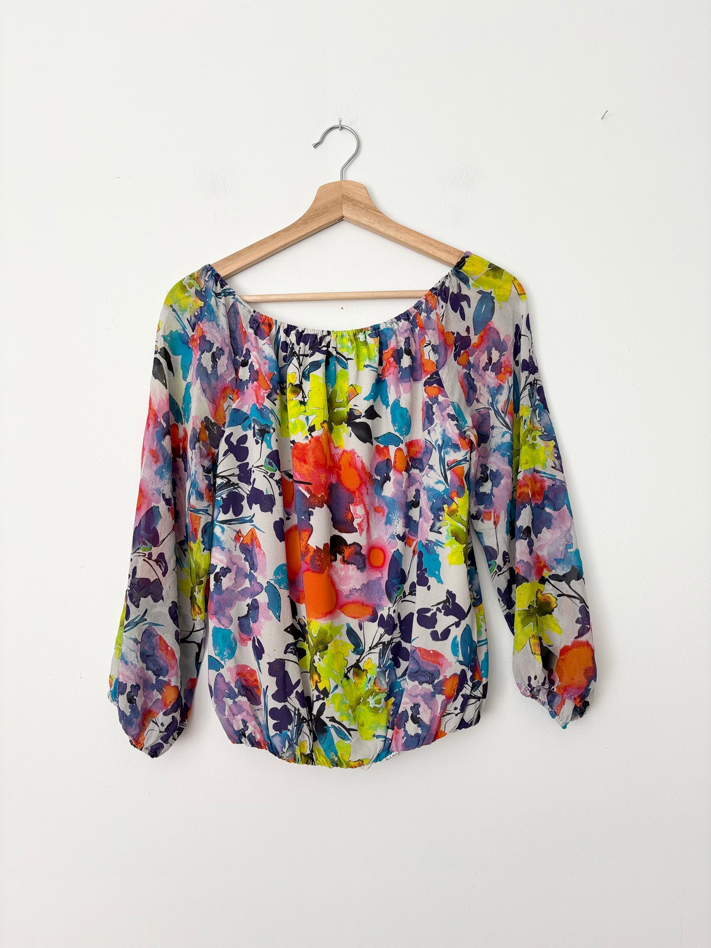 Alice + Olivia floral silk blouse XS