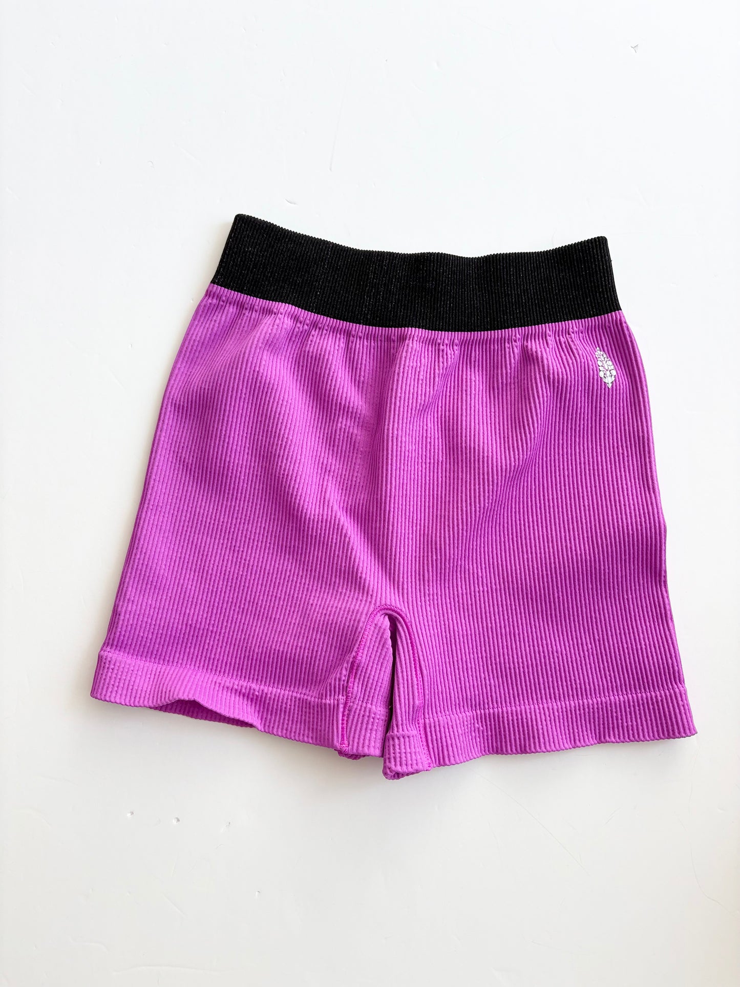 Free People Movement short Prajna "Happiness Runs" M/L