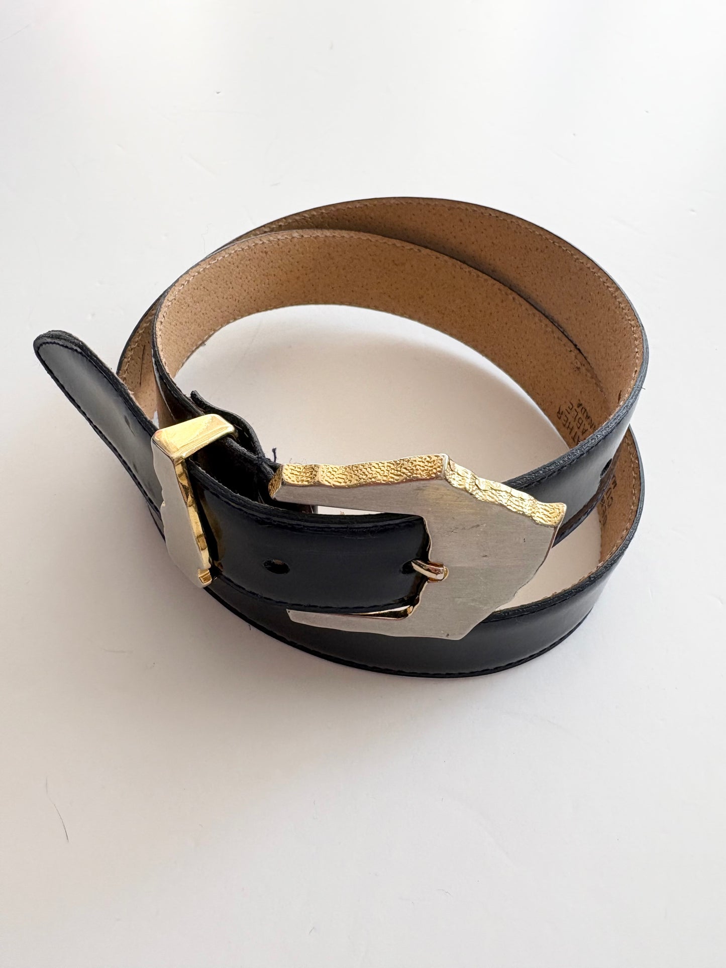 Vintage patent leather belt XS