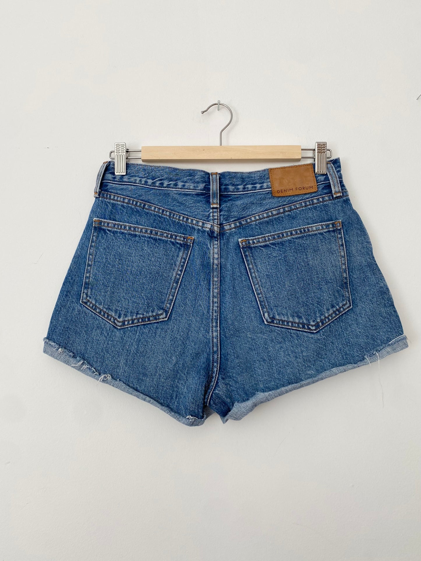Denim Forum, le short Farrah Cheeky W28