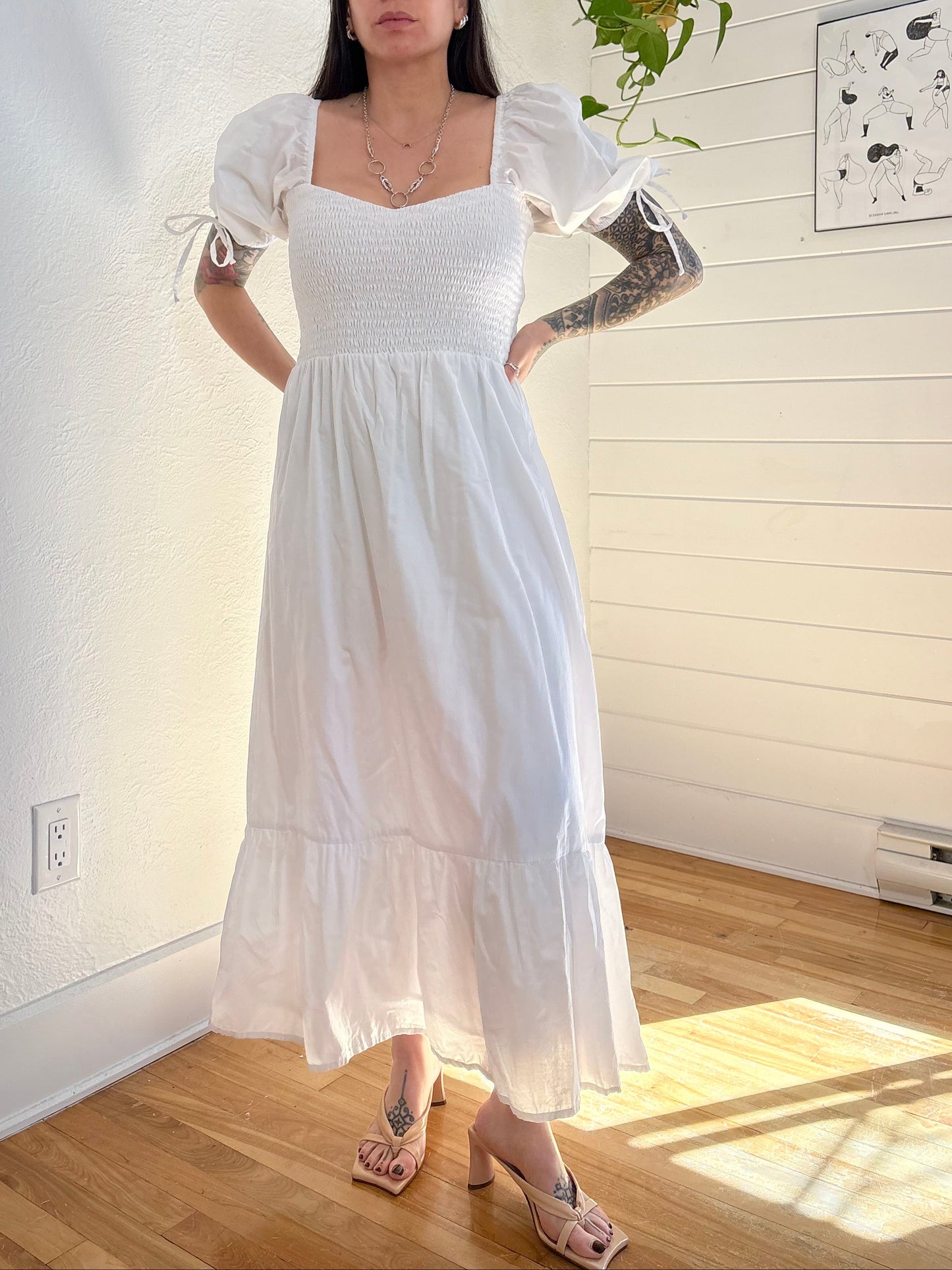Faithfull The Brand Robe mi-longue smockée Lithana Grande