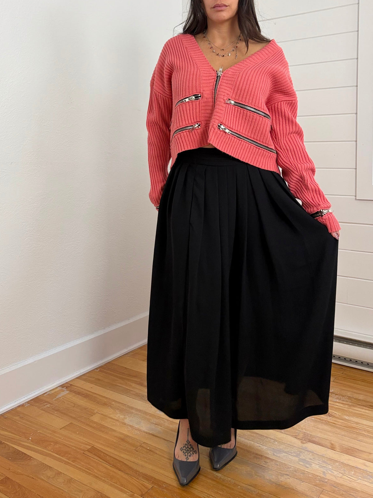 Vintage pleated maxi skirt M/L