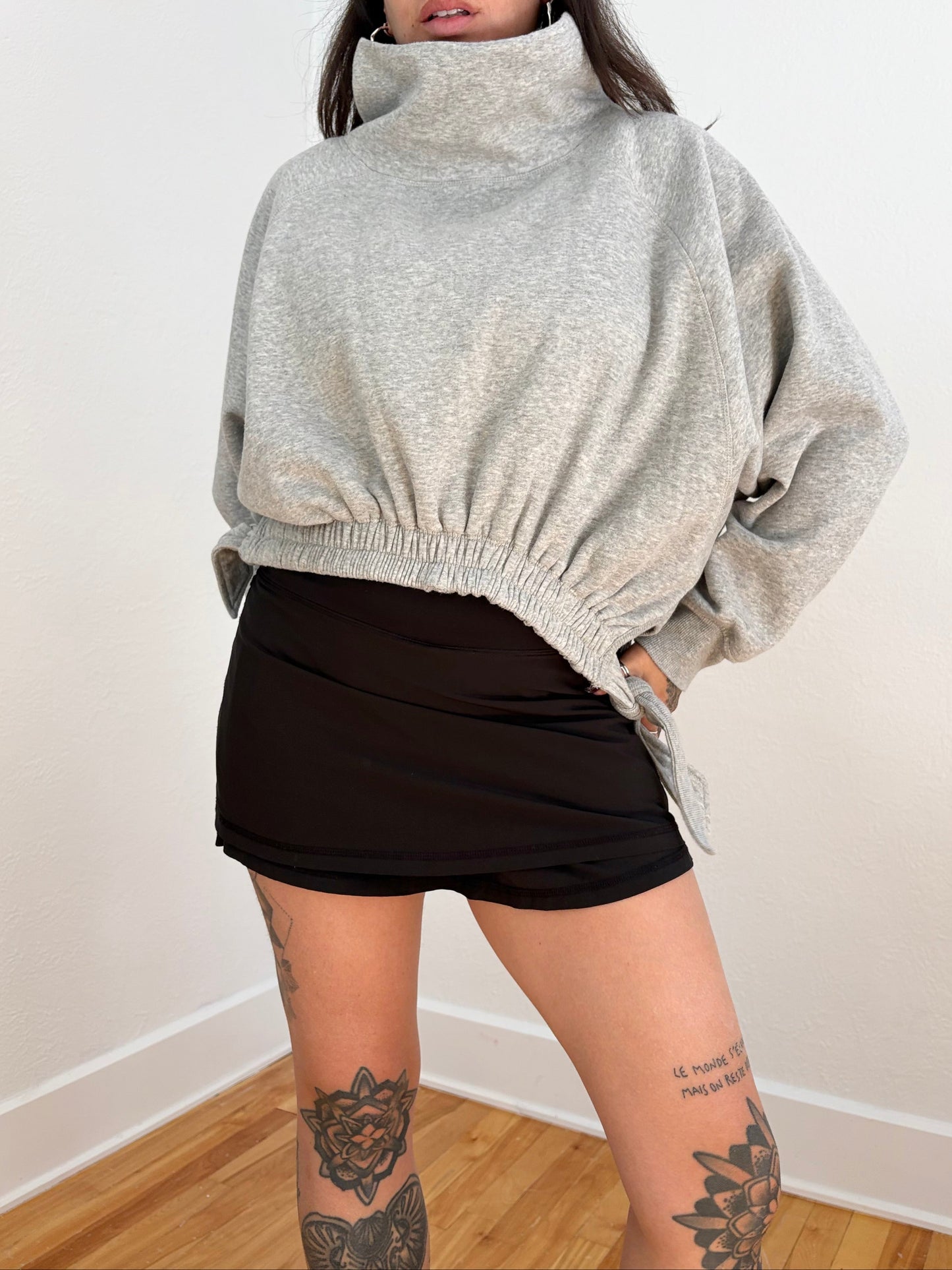 Daily practice Long sleeve funnel neck sweatshirt S/M