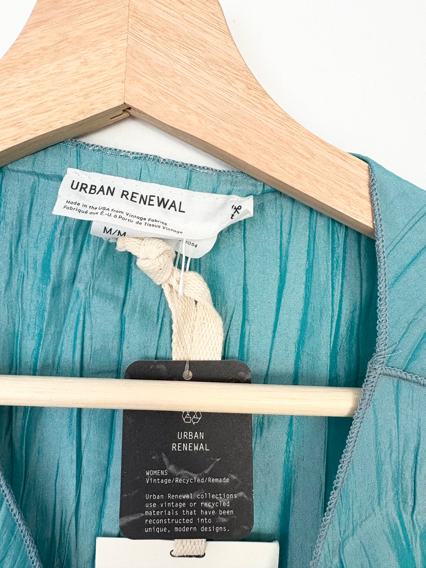 Urban Renewal pleated shimmer tank Medium