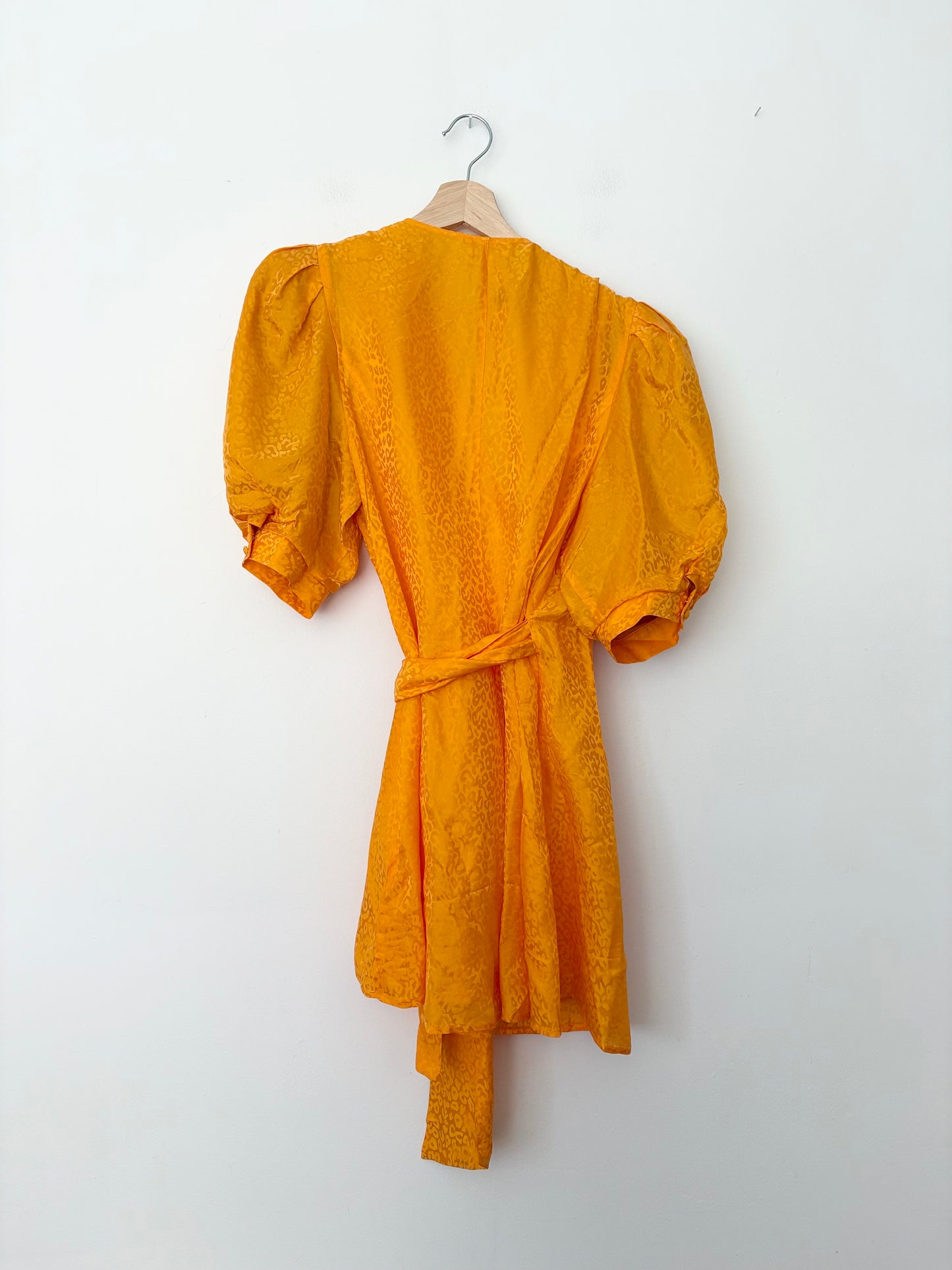 Robe cache-cœur mini en soie mélancgée Ronny Kobo Anna Large