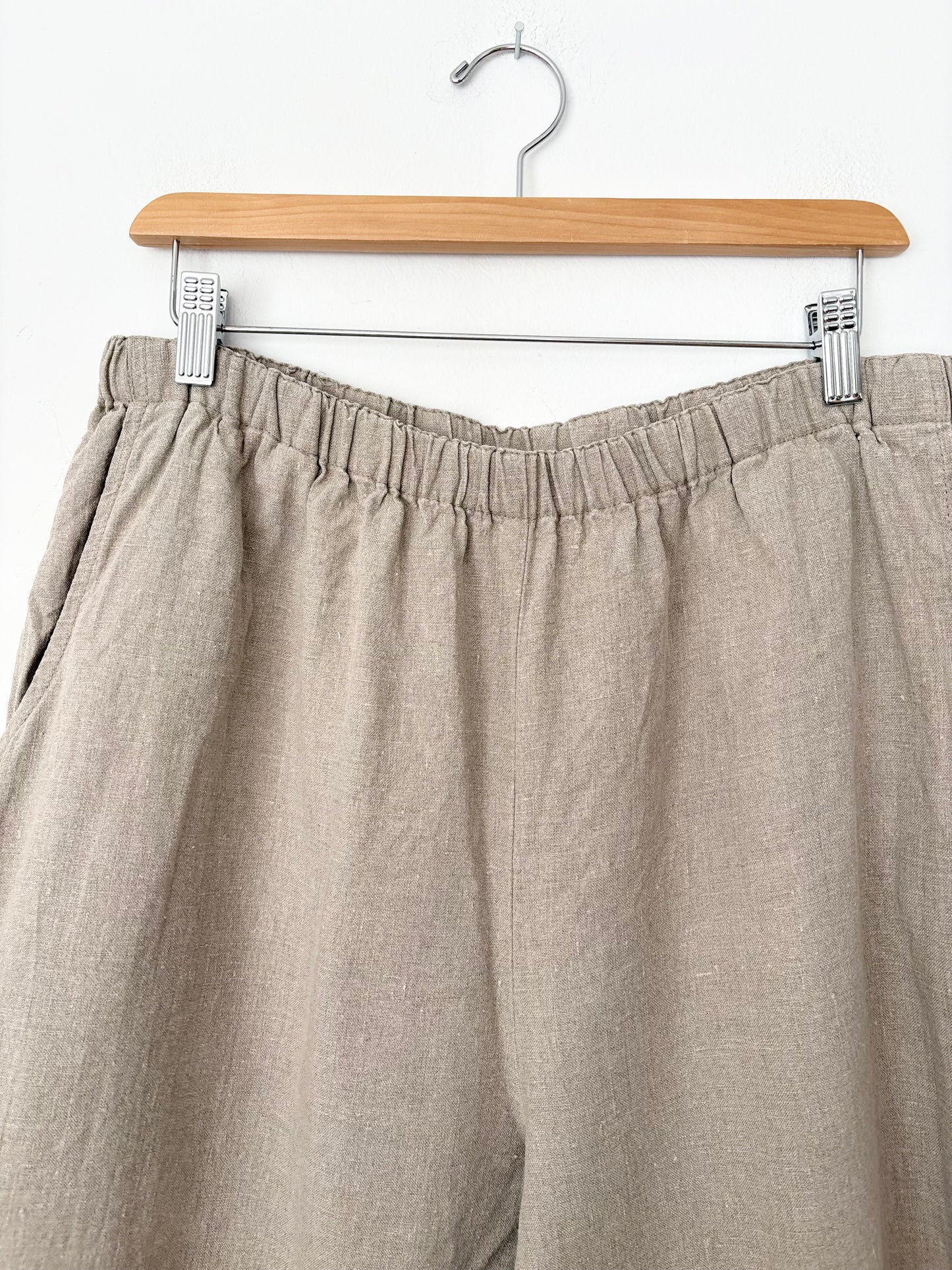 Pantalon court en lin FLAX, taille L