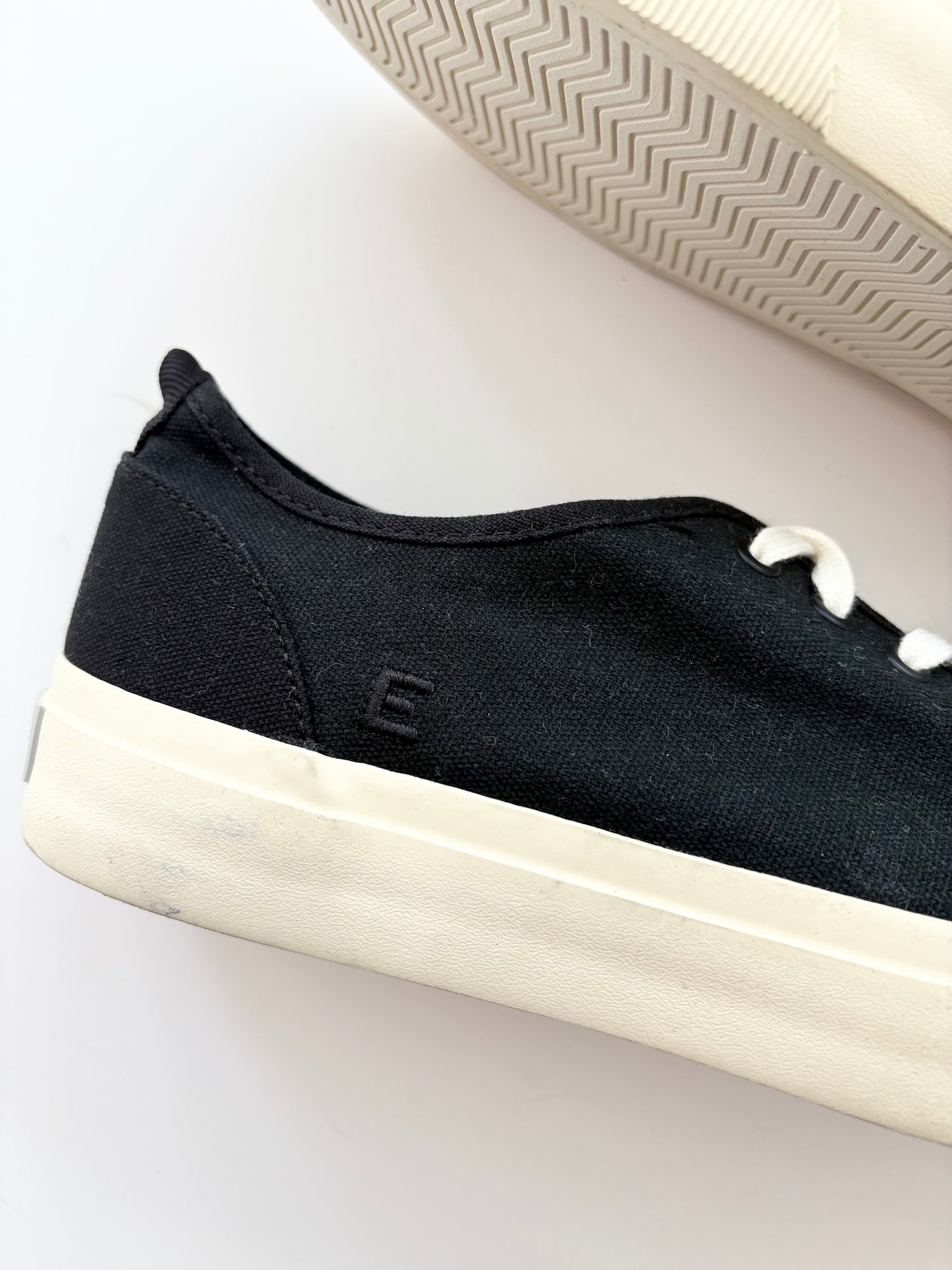 Everlane the forever sneaker US9.5