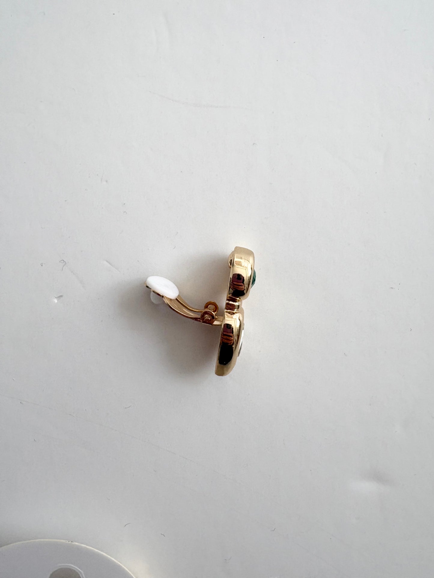 Boucles d'oreilles a clip 8 other reasons