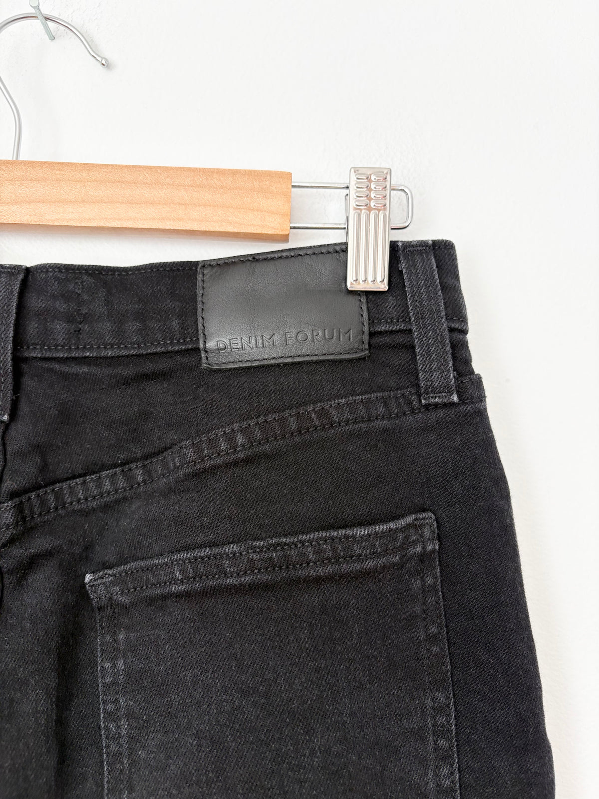 Jean droit taille haute Denim Forum Arlo W28