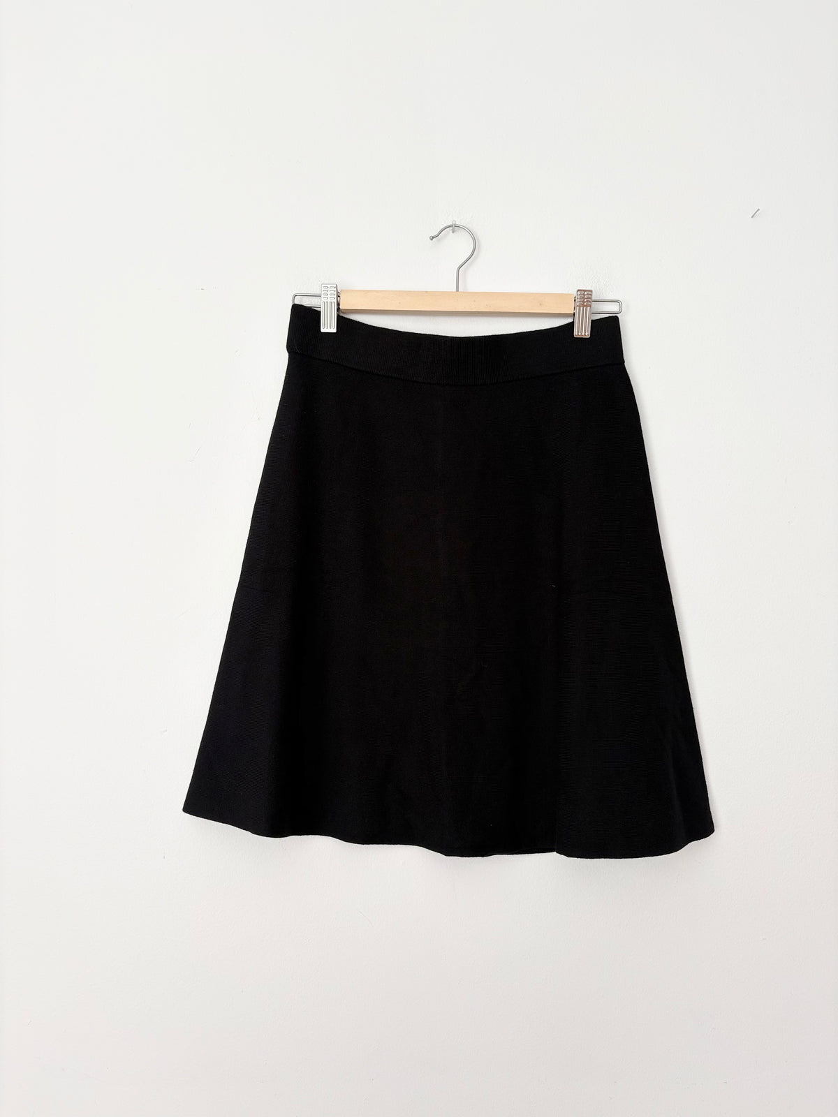 Jupe patineuse noire Saks Fifth Avenue, taille S