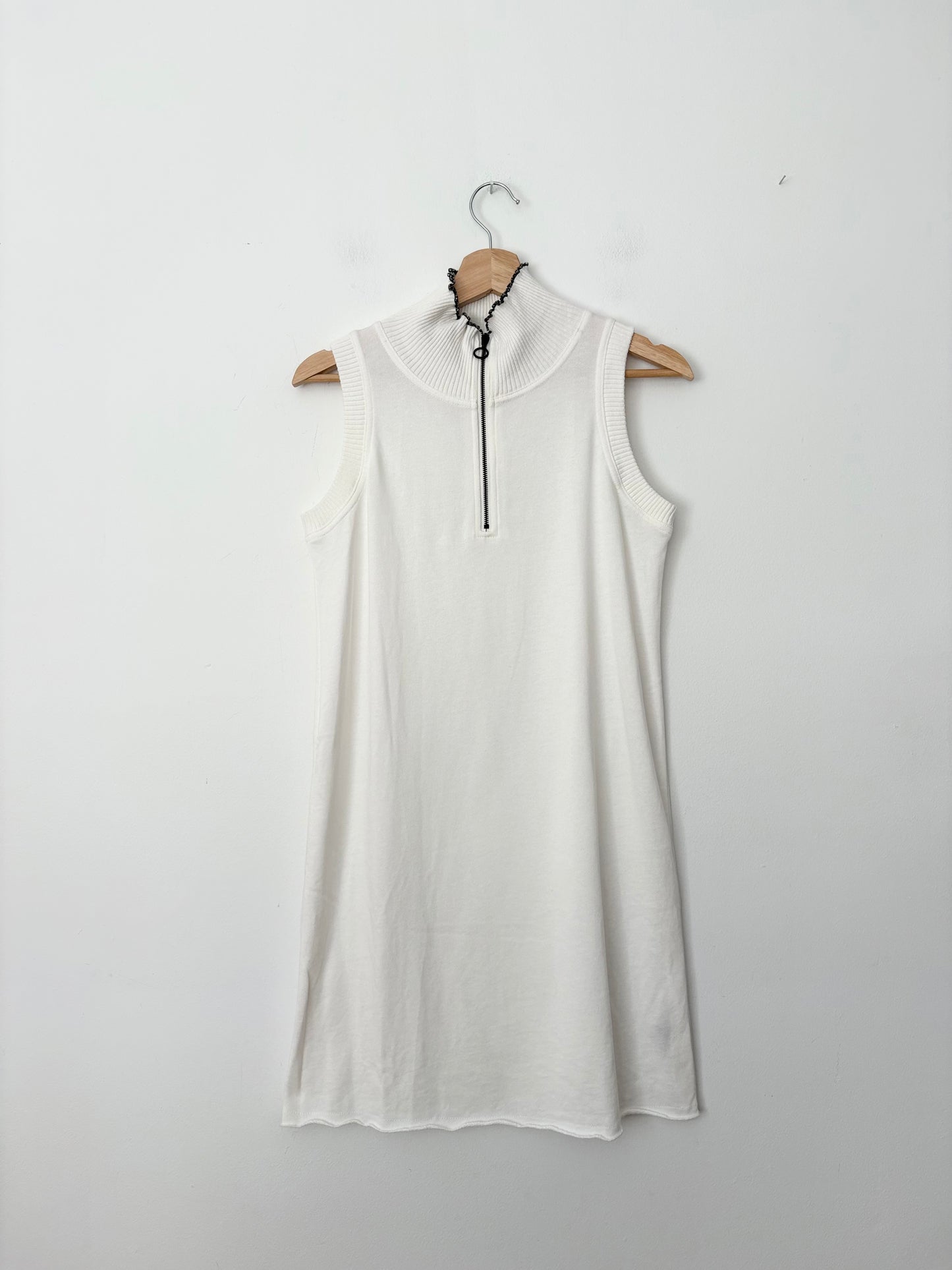 Robe sans manches en maille fine 525 America, taille Small